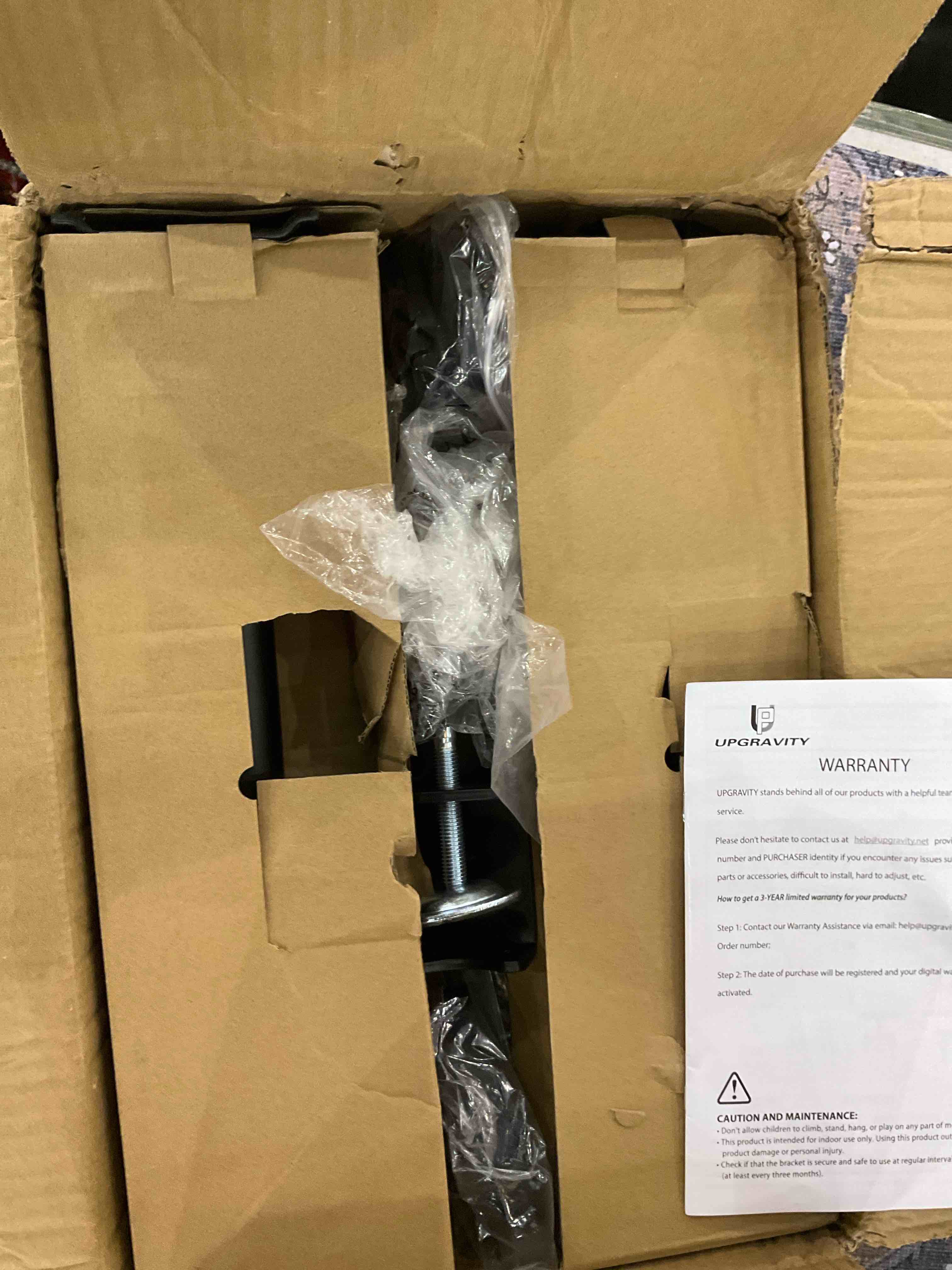 https://s3.amazonaws.com/lotting-images-prod/BargainHunt/EXS01583191_1714394906377.jpeg
