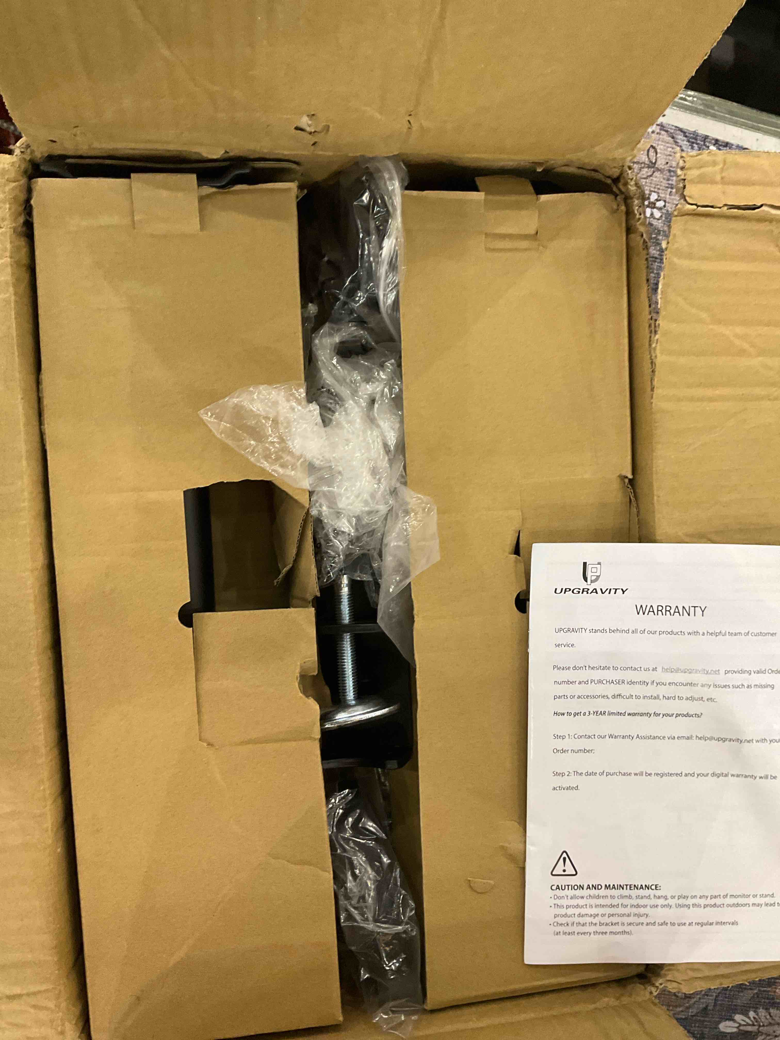 https://s3.amazonaws.com/lotting-images-prod/BargainHunt/EXS01583191_1714394907349.jpeg