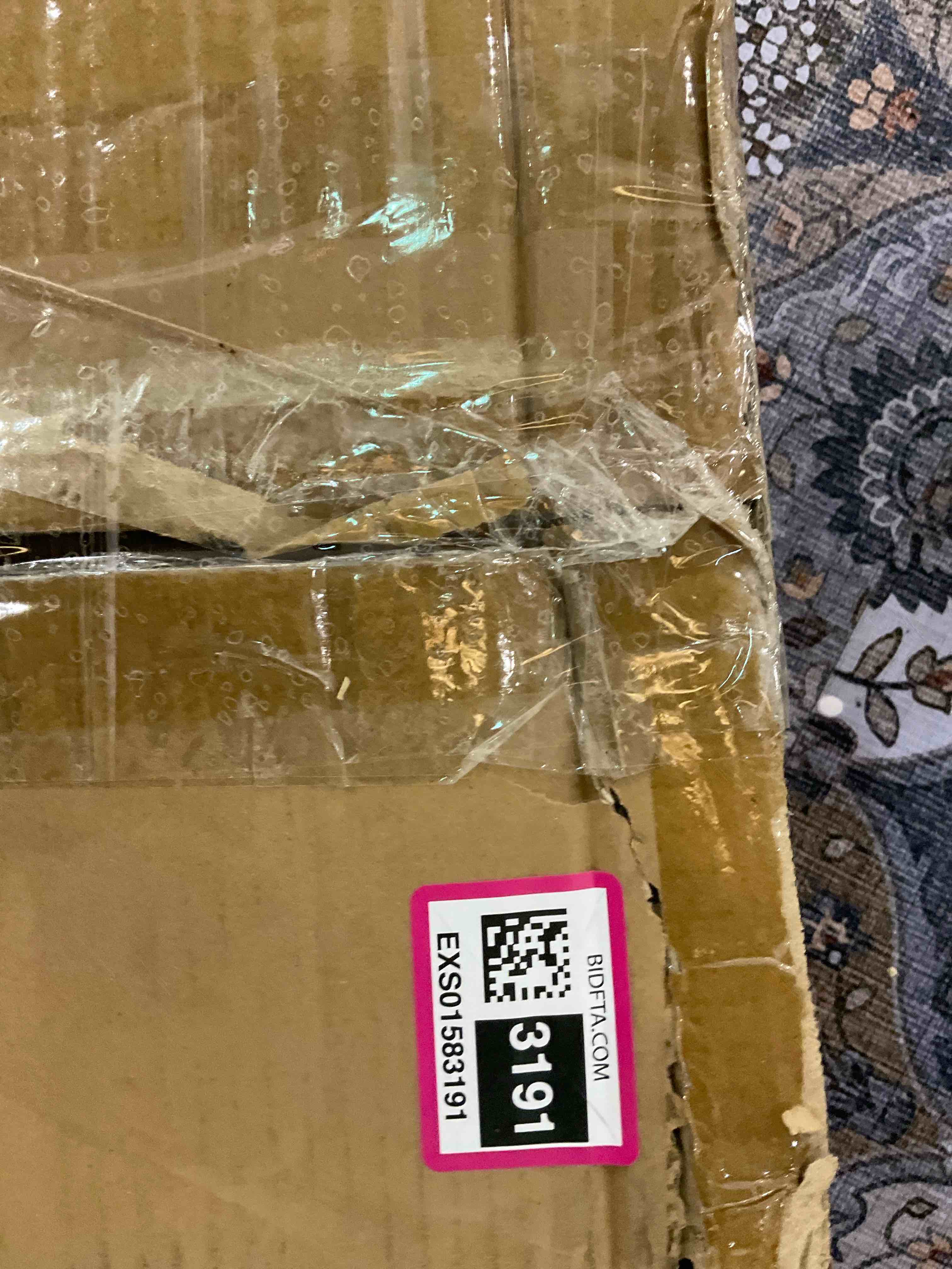 https://s3.amazonaws.com/lotting-images-prod/BargainHunt/EXS01583191_1714394945116.jpeg