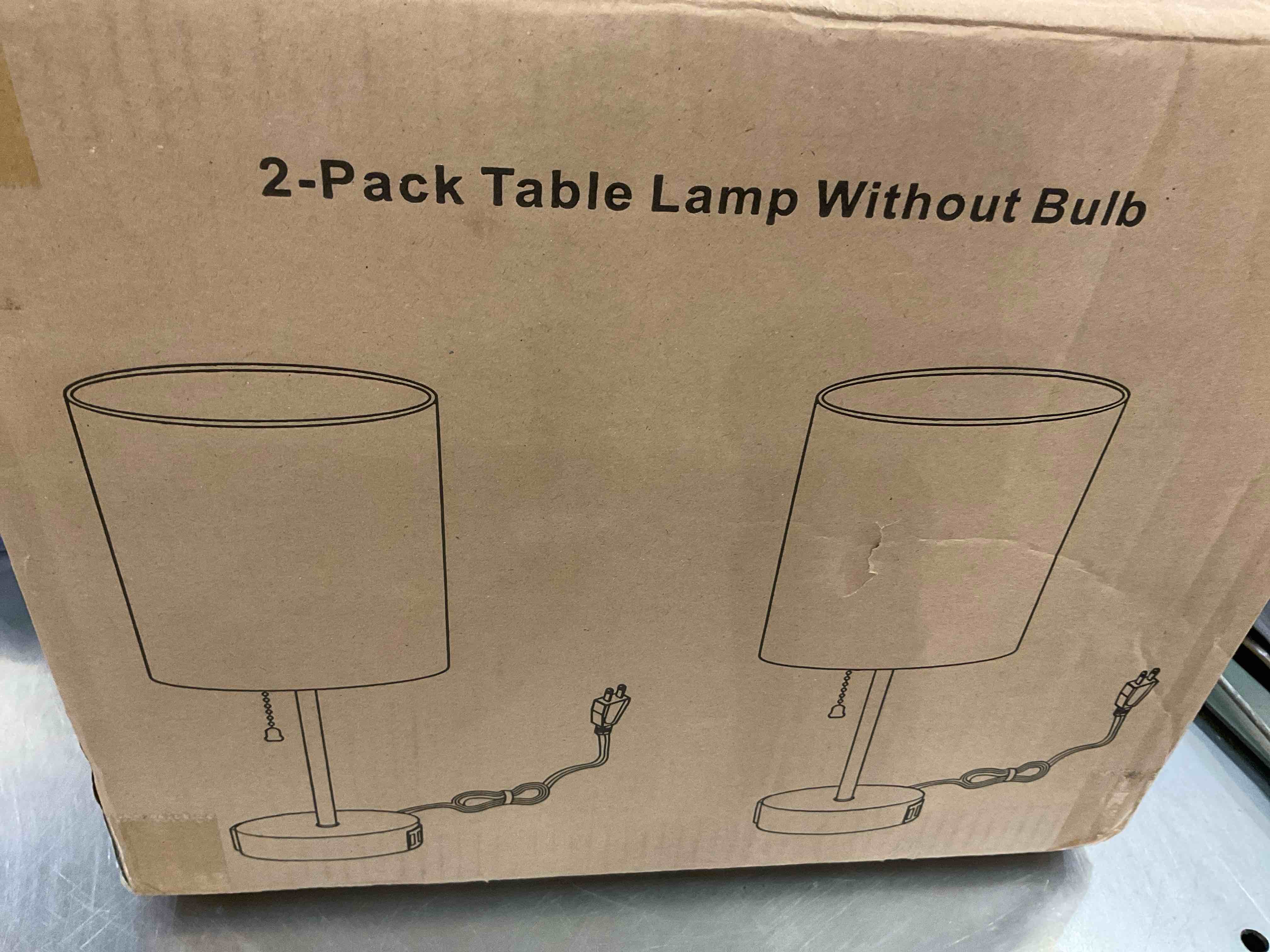 https://s3.amazonaws.com/lotting-images-prod/BargainHunt/EXS01583425_1714501087441.jpeg
