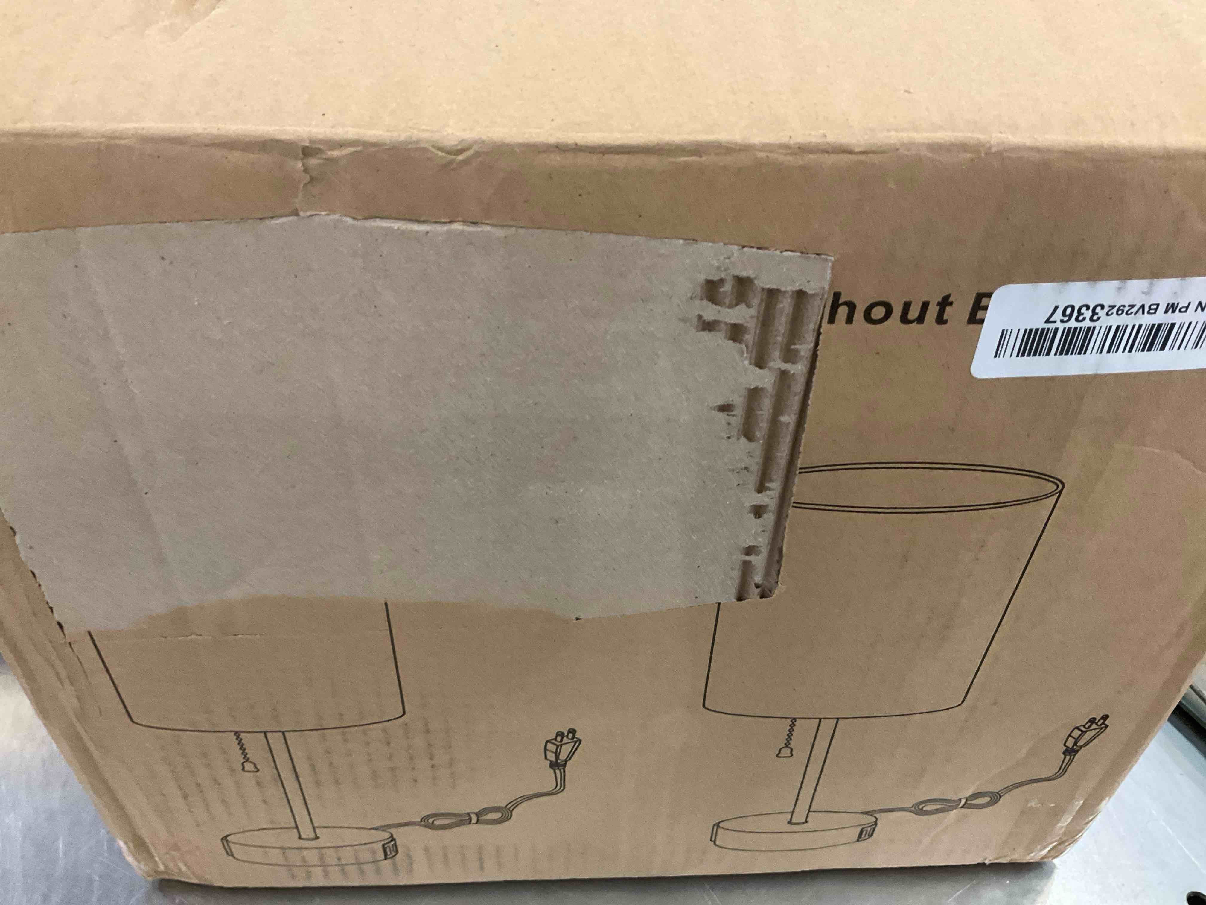 https://s3.amazonaws.com/lotting-images-prod/BargainHunt/EXS01583425_1714501095791.jpeg