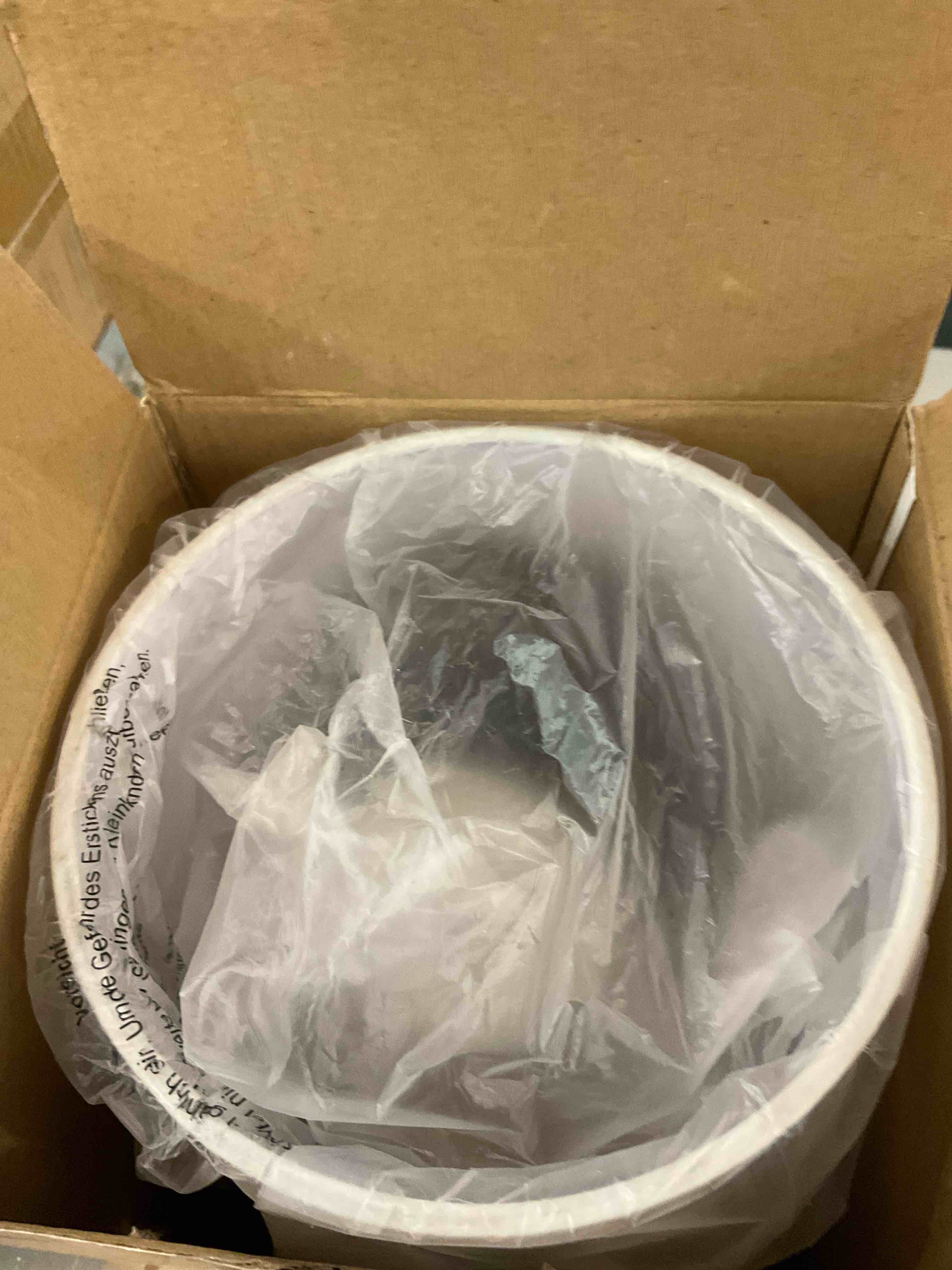https://s3.amazonaws.com/lotting-images-prod/BargainHunt/EXS01583644_1714060243818.jpeg