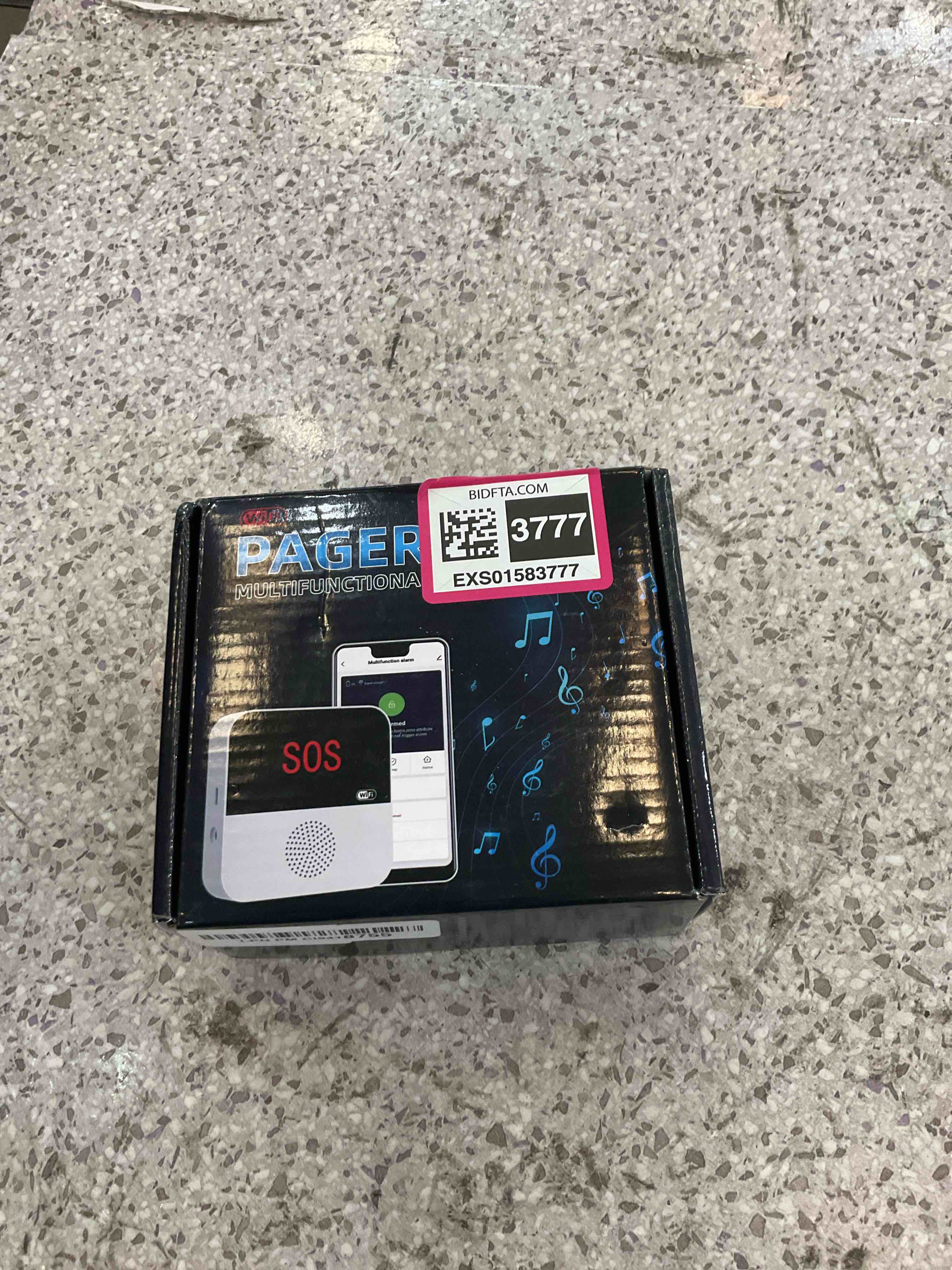 https://s3.amazonaws.com/lotting-images-prod/BargainHunt/EXS01583777_1715193109629.jpeg
