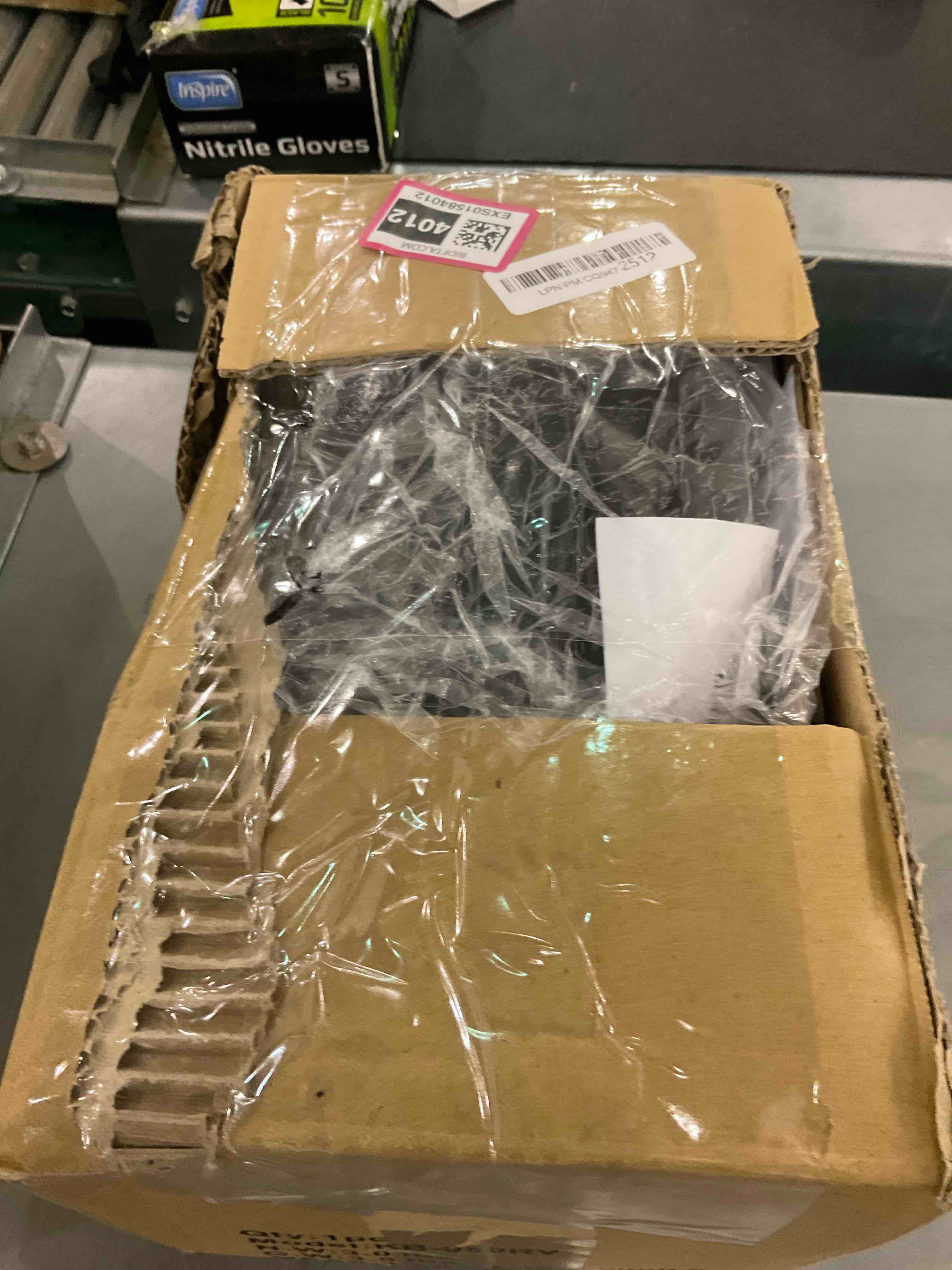 https://s3.amazonaws.com/lotting-images-prod/BargainHunt/EXS01584012_1713873579486.jpeg
