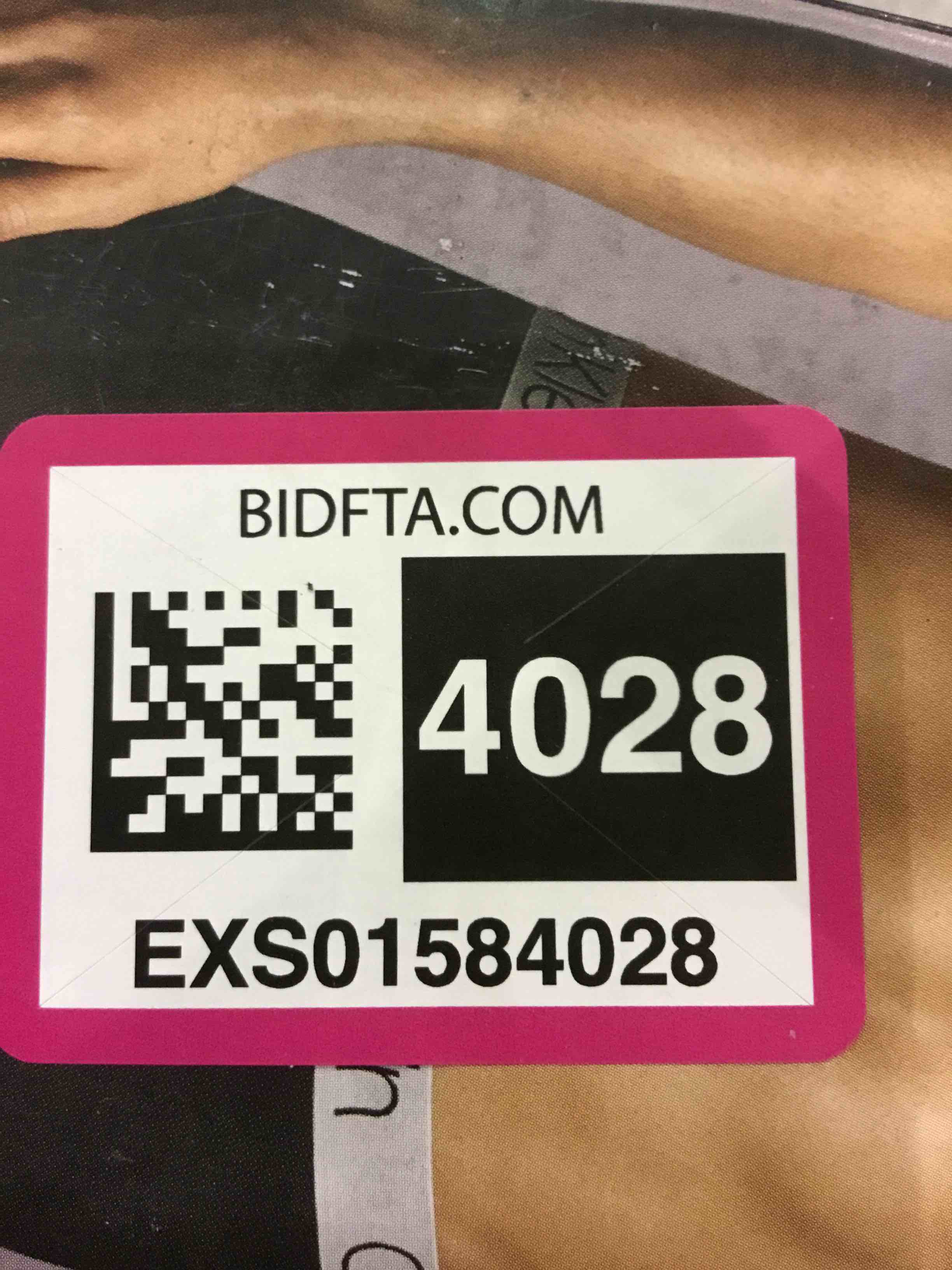 https://s3.amazonaws.com/lotting-images-prod/BargainHunt/EXS01584028_1713957526978.jpeg