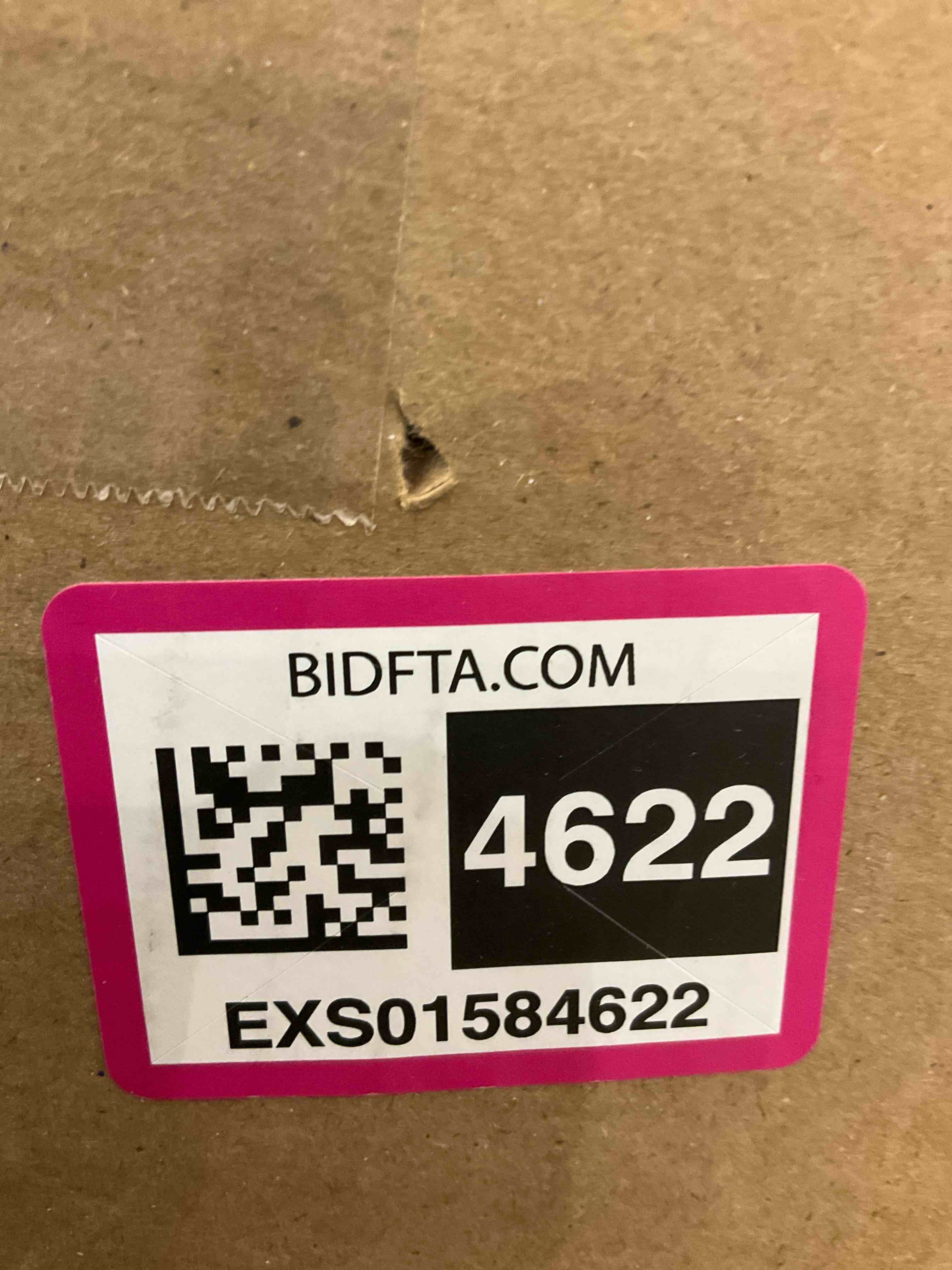 https://s3.amazonaws.com/lotting-images-prod/BargainHunt/EXS01584622_1714151621750.jpeg
