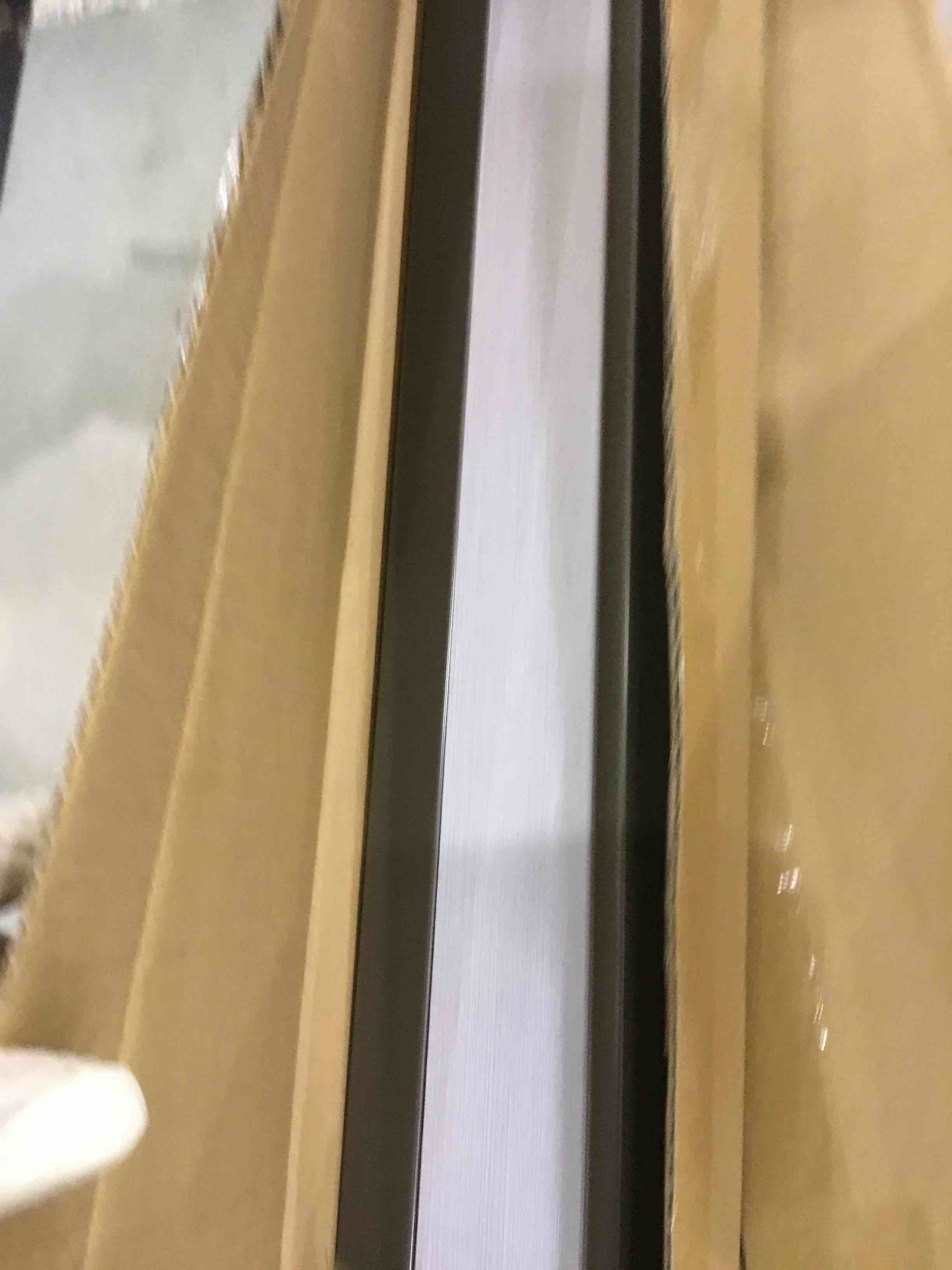 https://s3.amazonaws.com/lotting-images-prod/BargainHunt/EXS01584644_1713962996357.jpeg