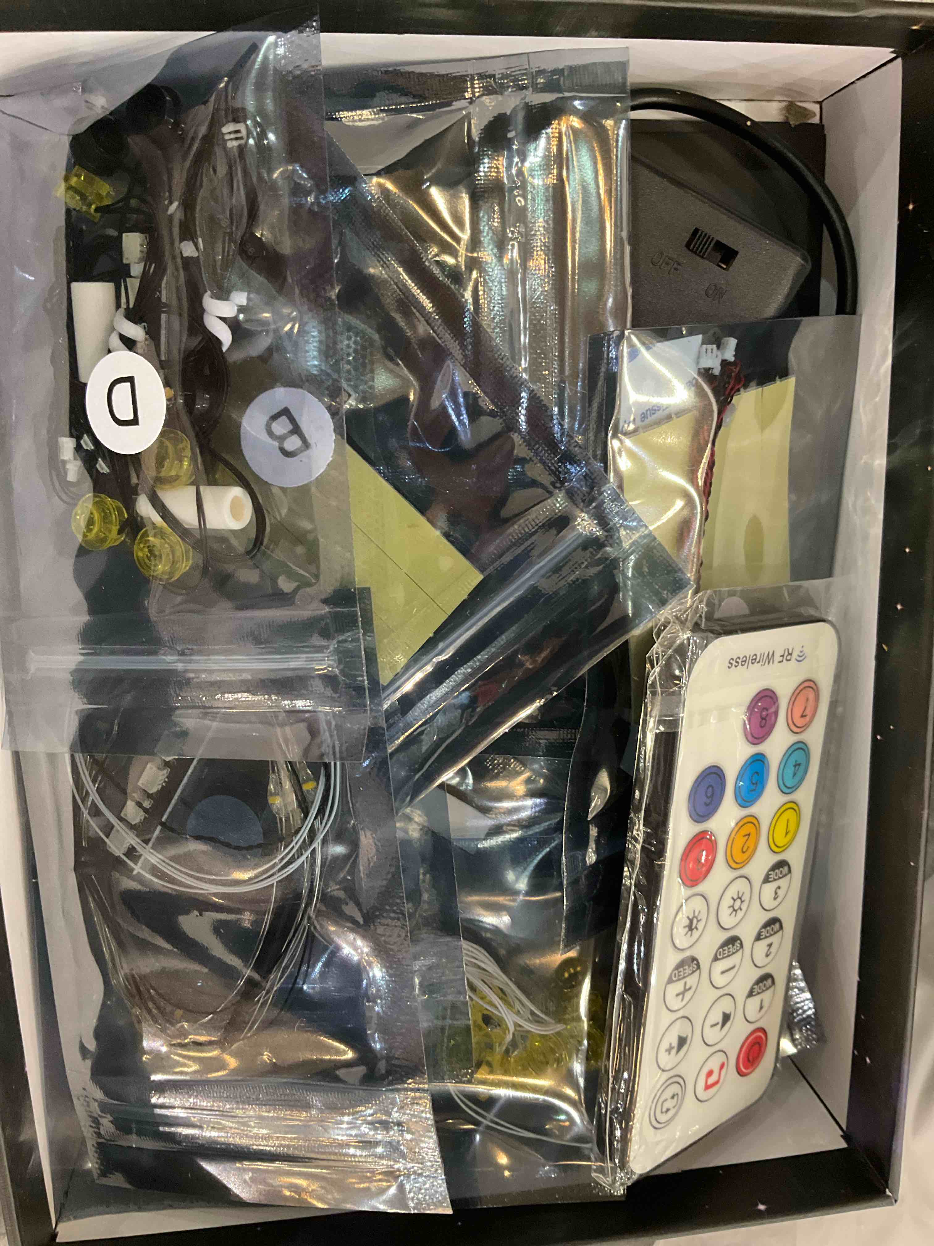 https://s3.amazonaws.com/lotting-images-prod/BargainHunt/EXS01584951_1716224426660.jpeg