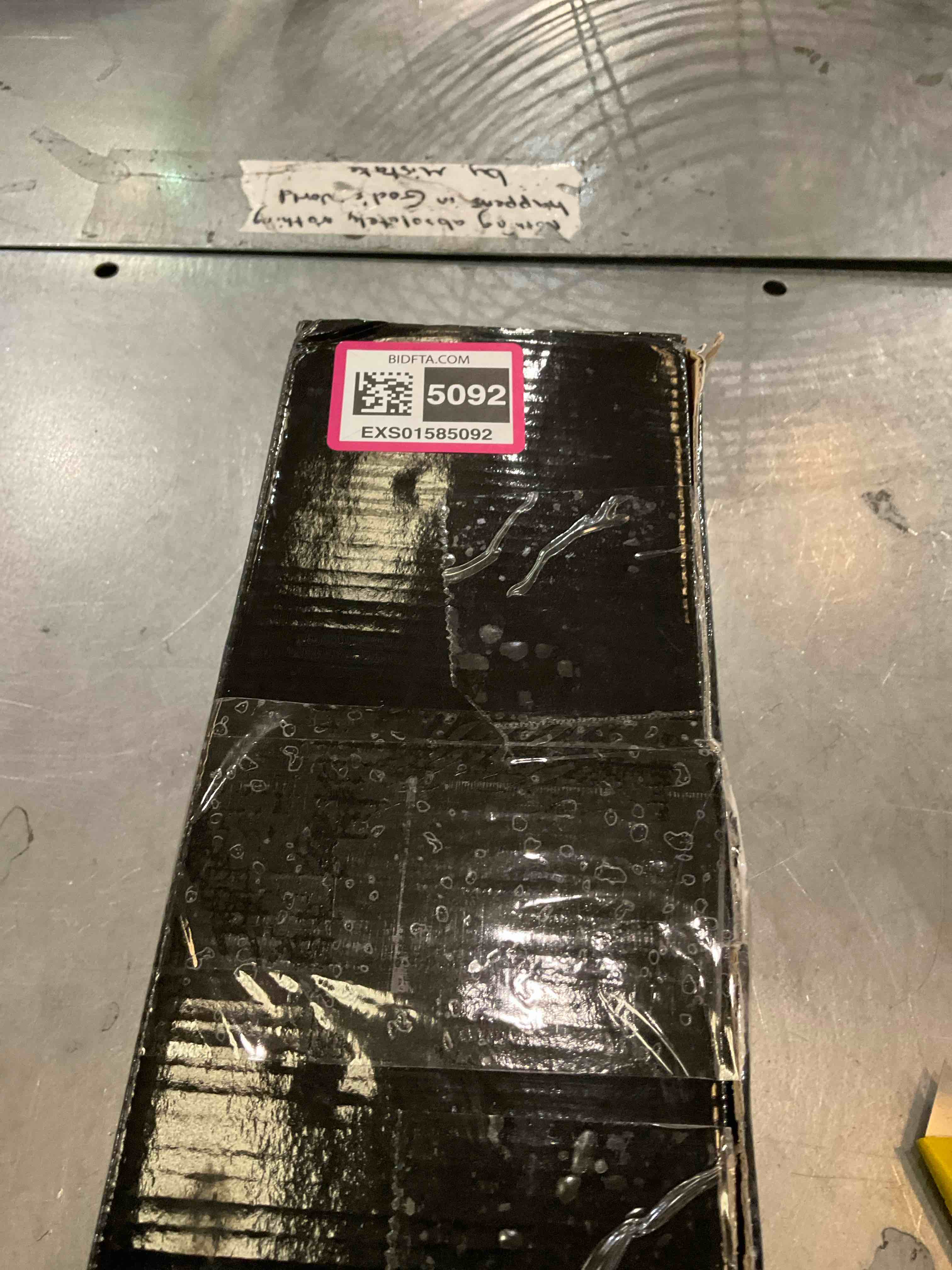 https://s3.amazonaws.com/lotting-images-prod/BargainHunt/EXS01585092_1713965263742.jpeg