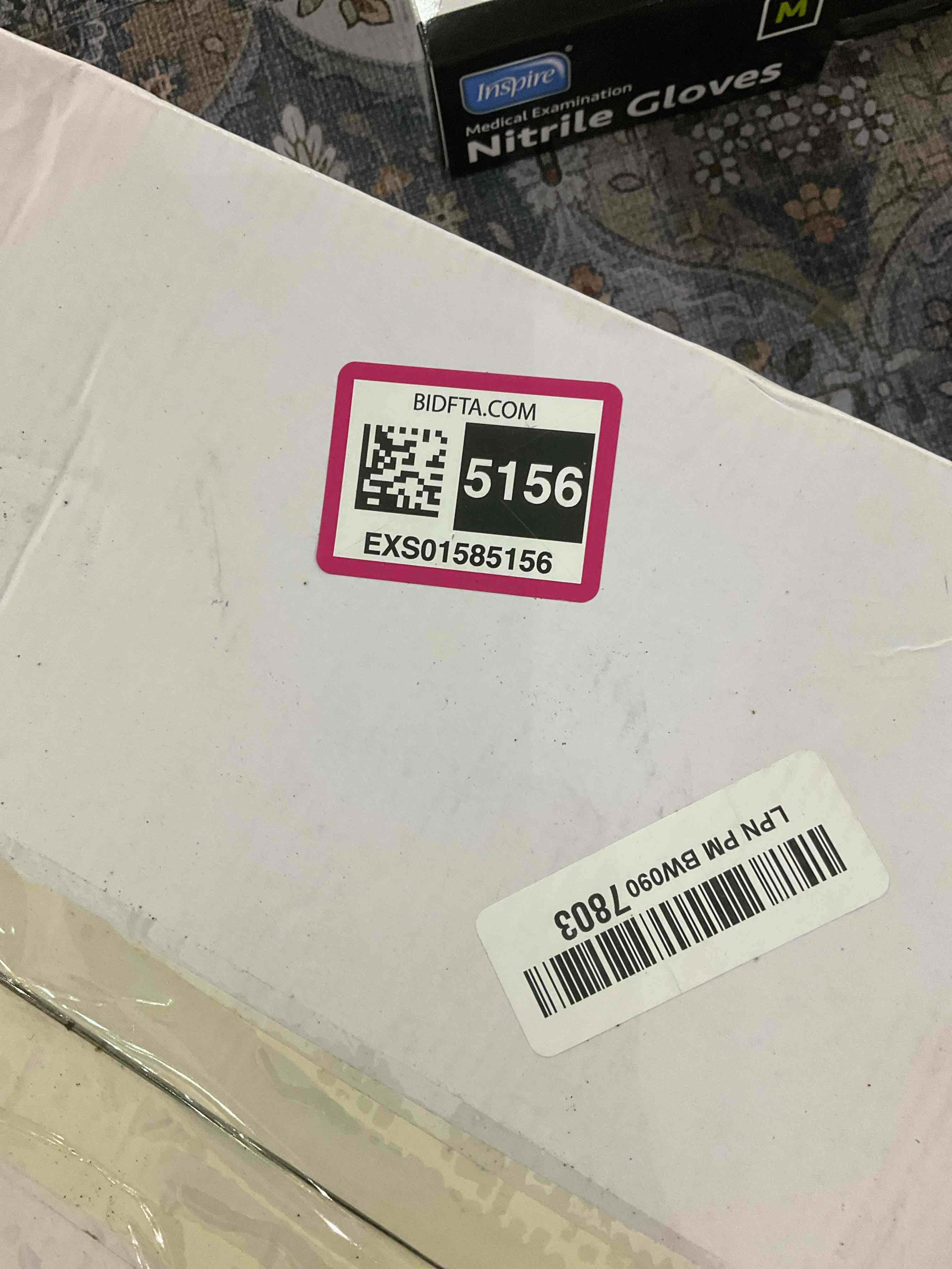 https://s3.amazonaws.com/lotting-images-prod/BargainHunt/EXS01585156_1714045721592.jpeg