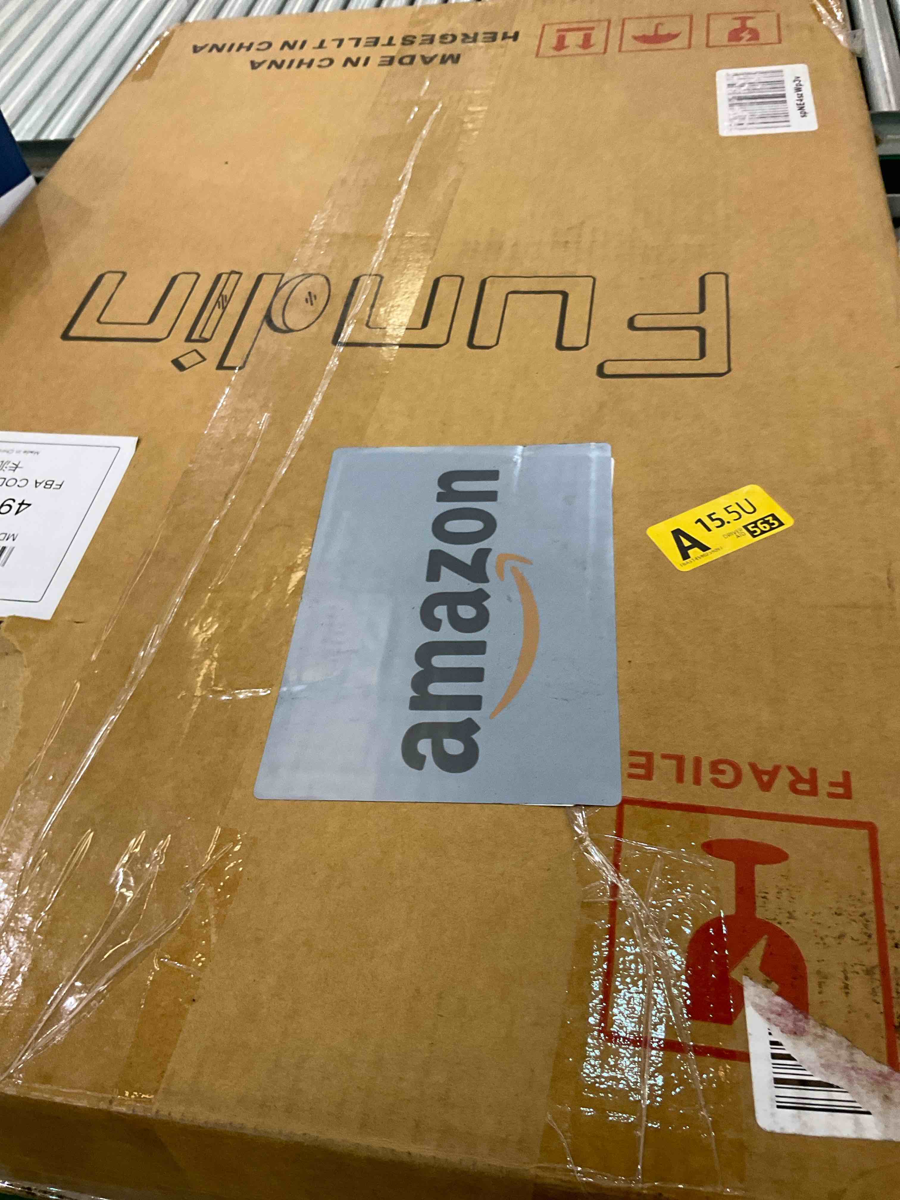 https://s3.amazonaws.com/lotting-images-prod/BargainHunt/EXS01585381_1723143505207.jpeg