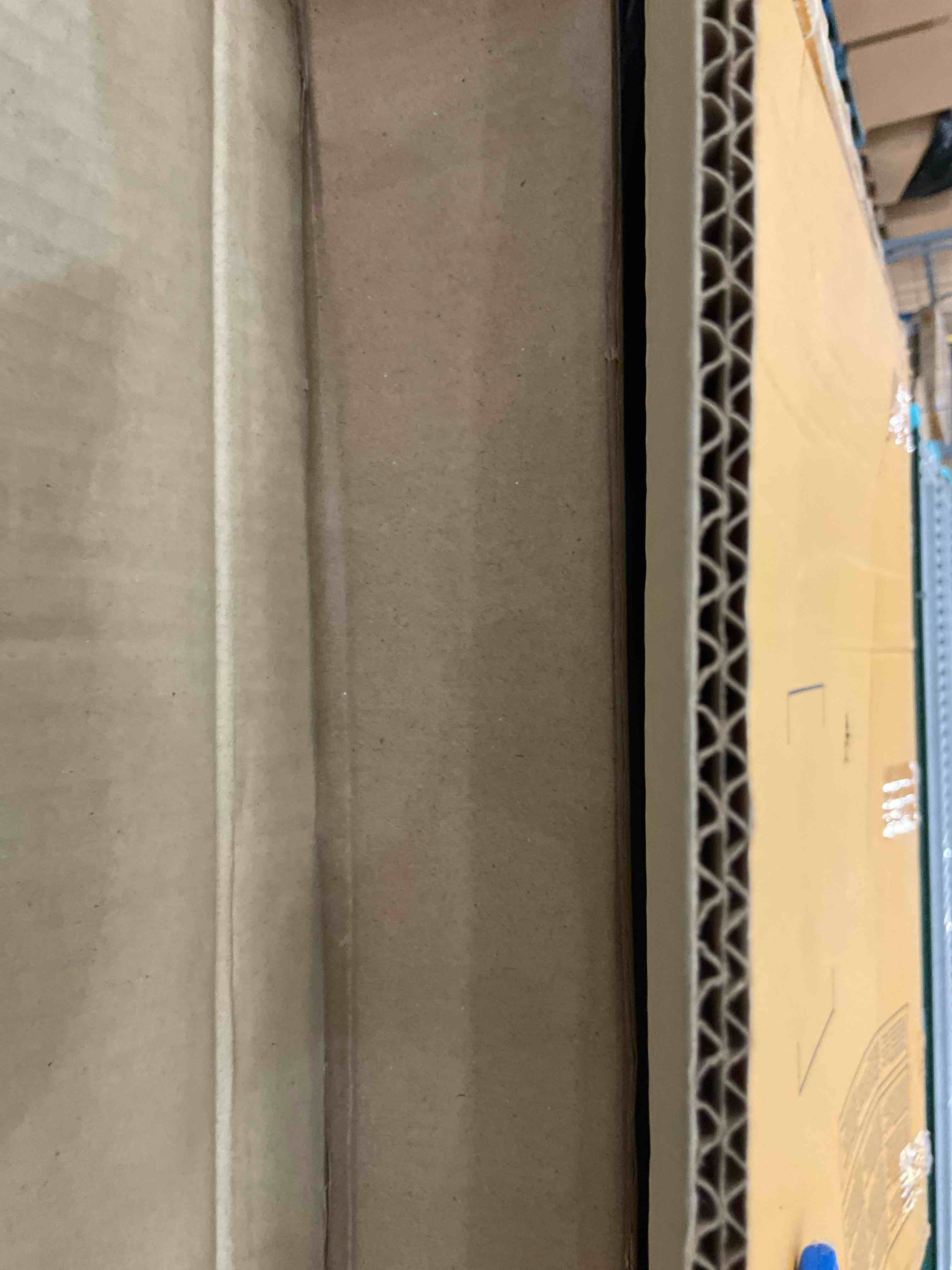 https://s3.amazonaws.com/lotting-images-prod/BargainHunt/EXS01585442_1723223217602.jpeg