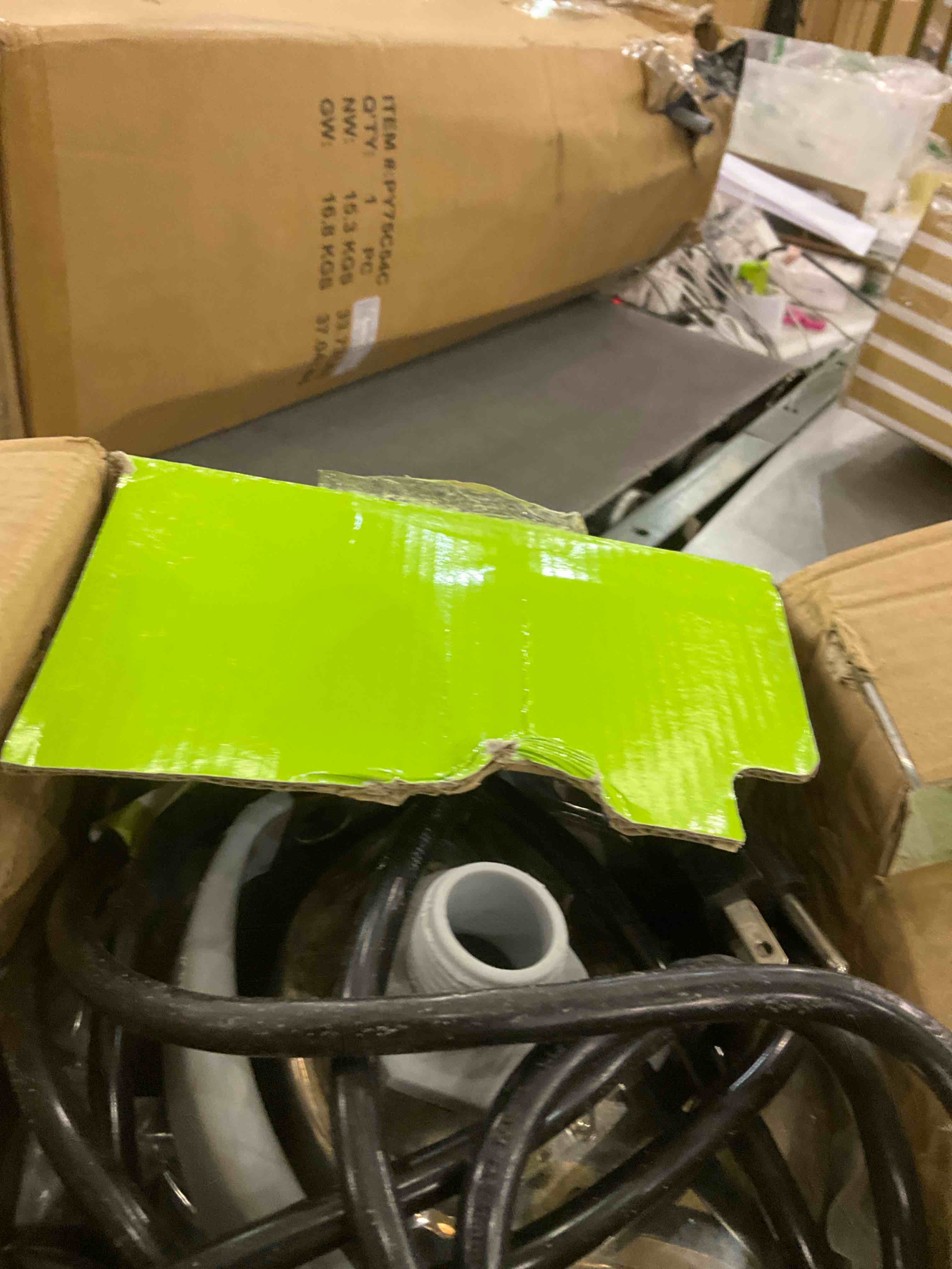 https://s3.amazonaws.com/lotting-images-prod/BargainHunt/EXS01586132_1717511689553.jpeg