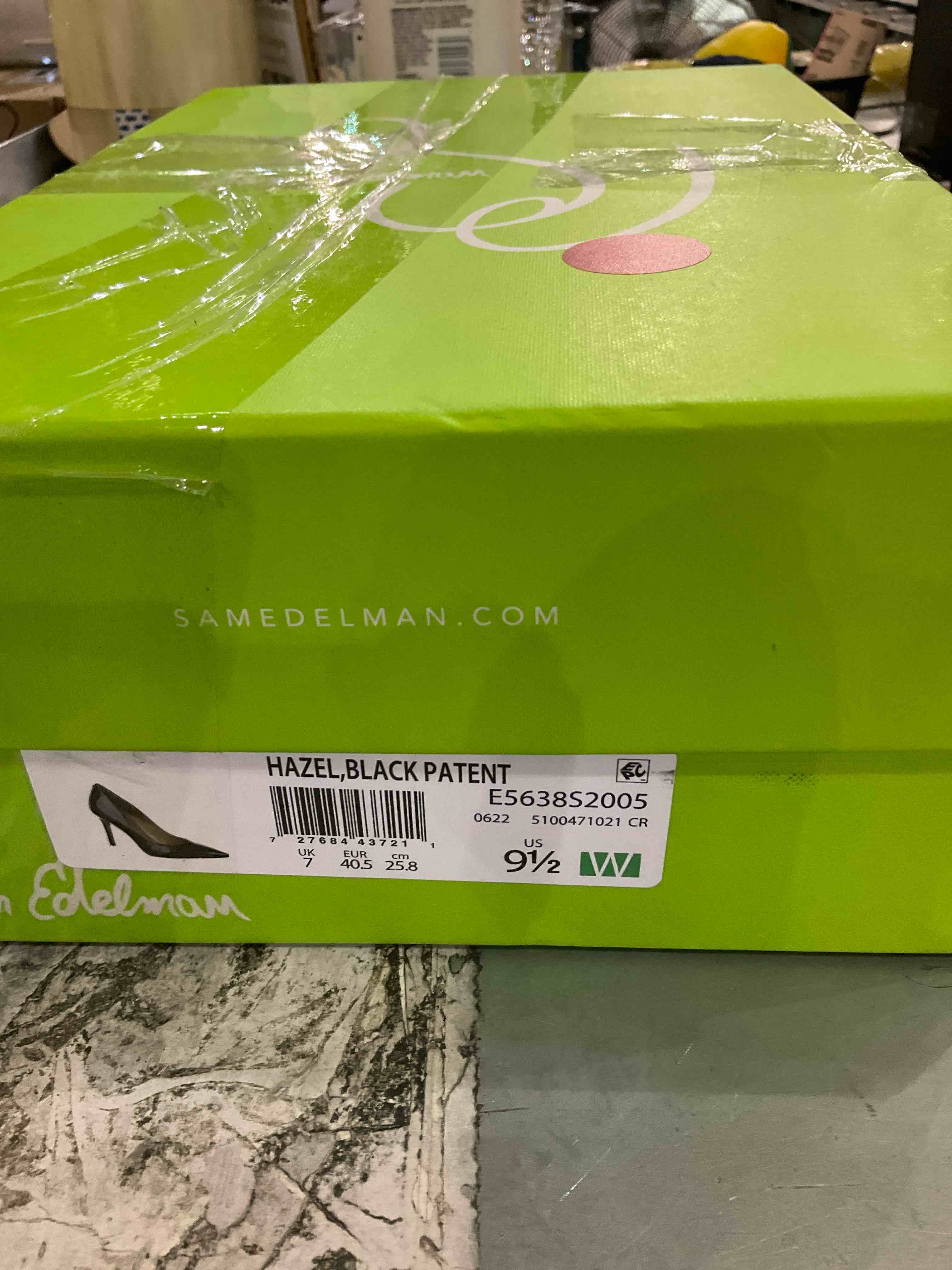 https://s3.amazonaws.com/lotting-images-prod/BargainHunt/EXS01586616_1715174880662.jpeg