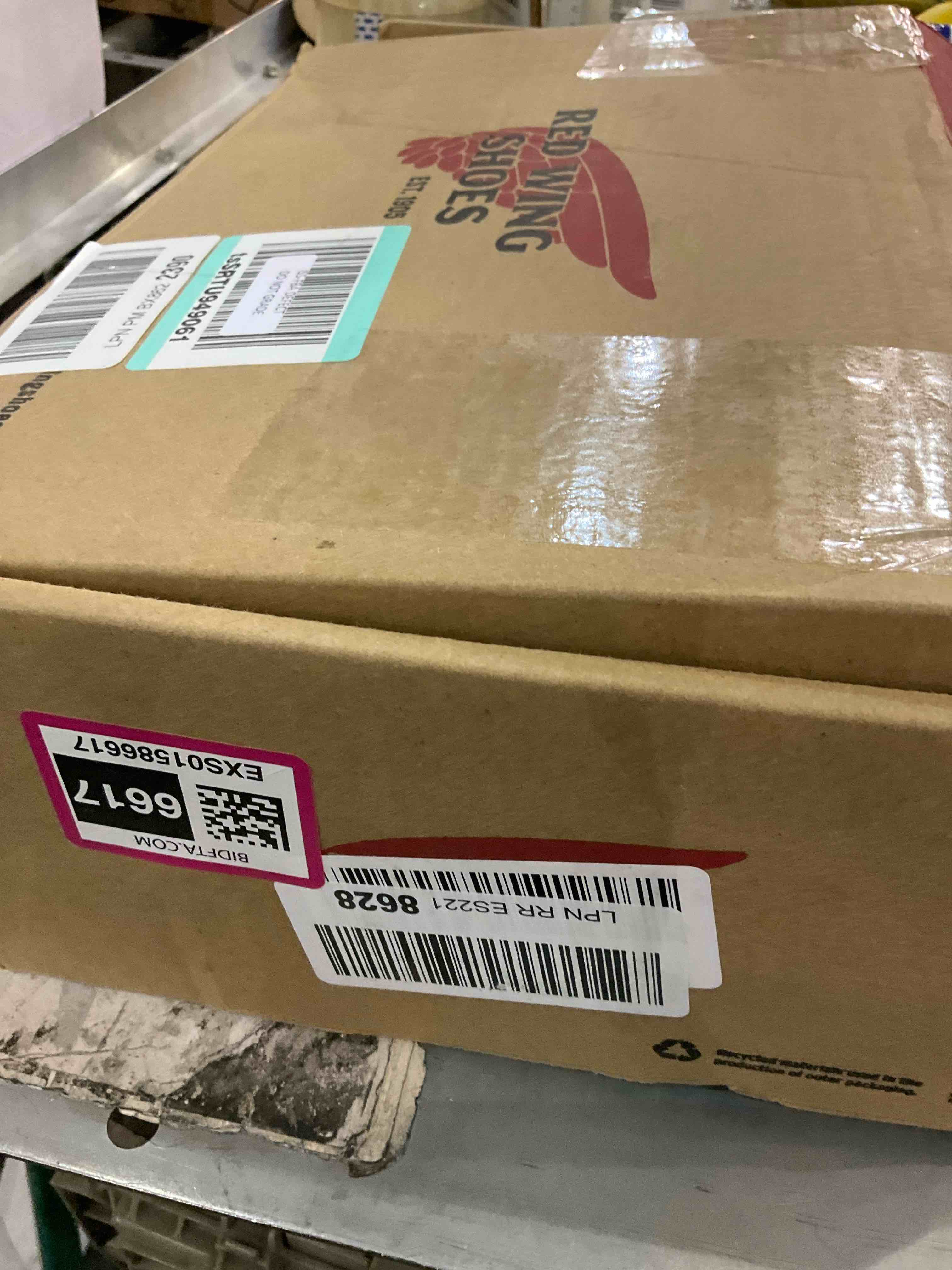 https://s3.amazonaws.com/lotting-images-prod/BargainHunt/EXS01586617_1715172433779.jpeg