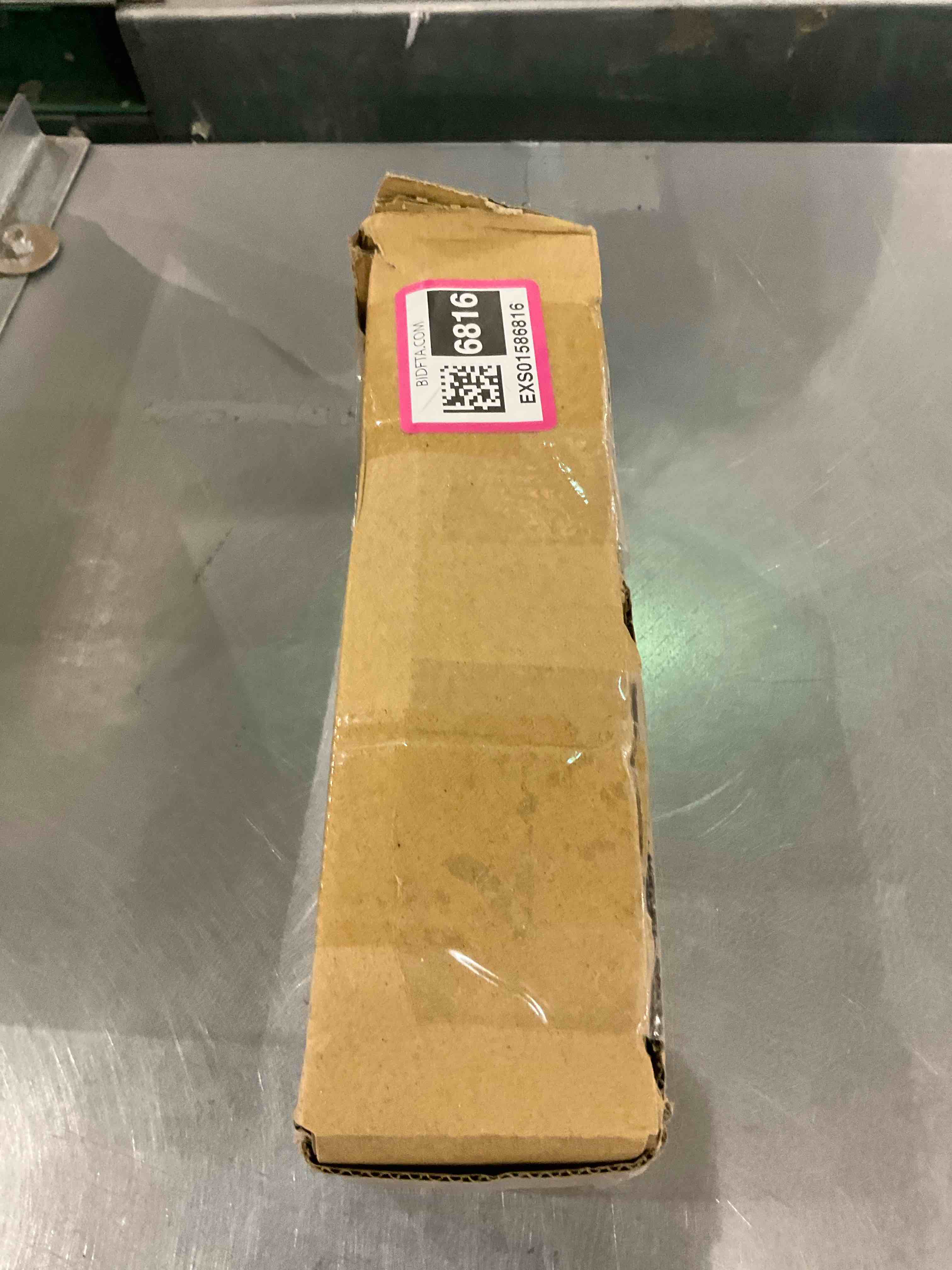https://s3.amazonaws.com/lotting-images-prod/BargainHunt/EXS01586816_1716463039217.jpeg