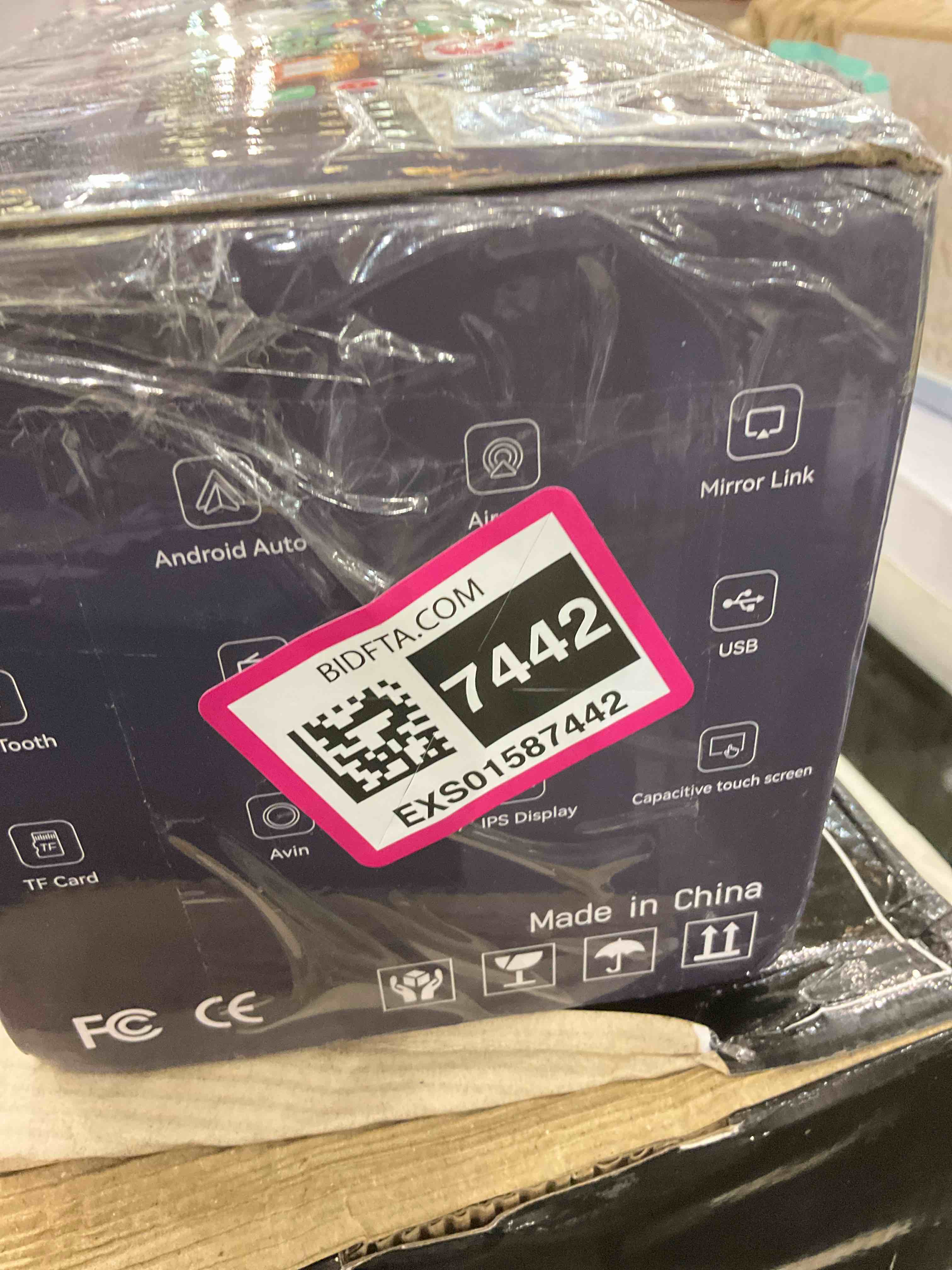 https://s3.amazonaws.com/lotting-images-prod/BargainHunt/EXS01587442_1717508686171.jpeg