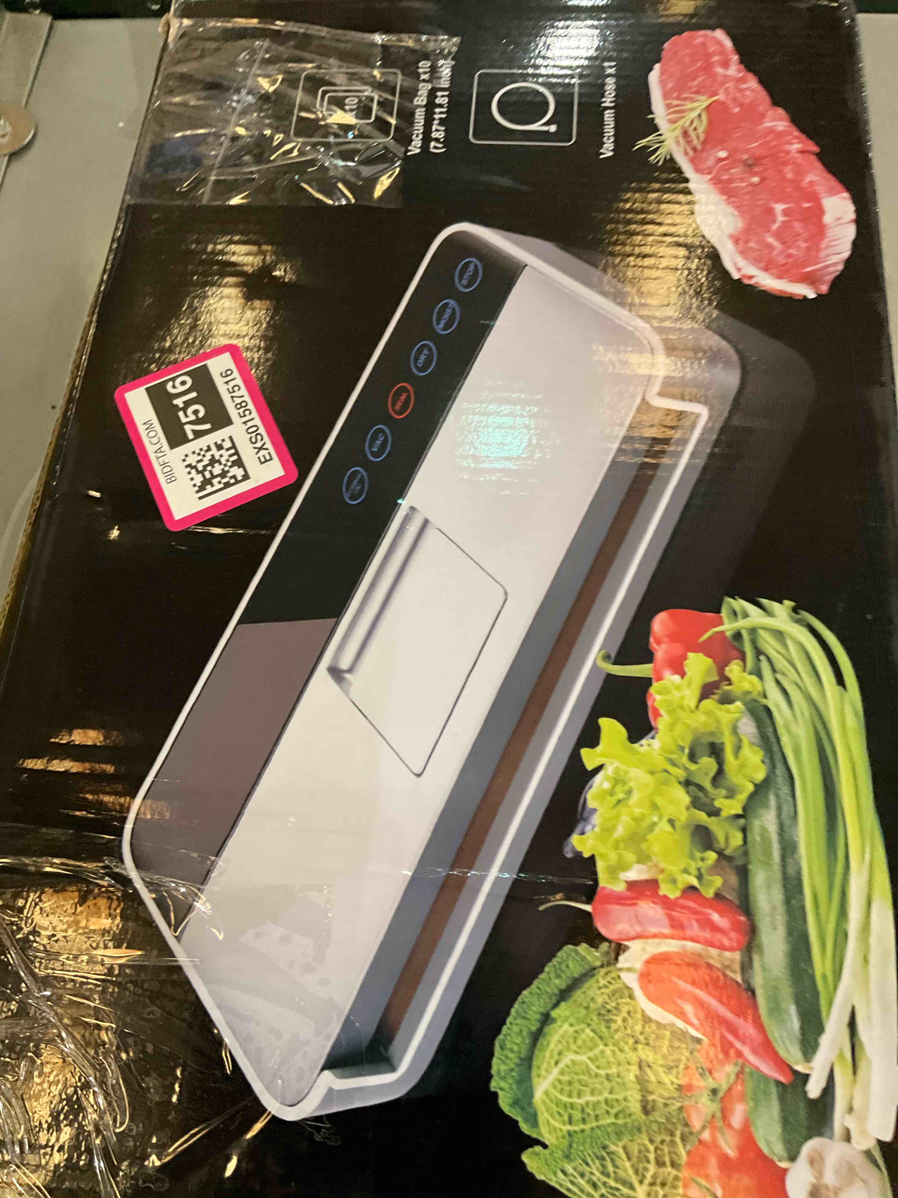 https://s3.amazonaws.com/lotting-images-prod/BargainHunt/EXS01587516_1713898912724.jpeg