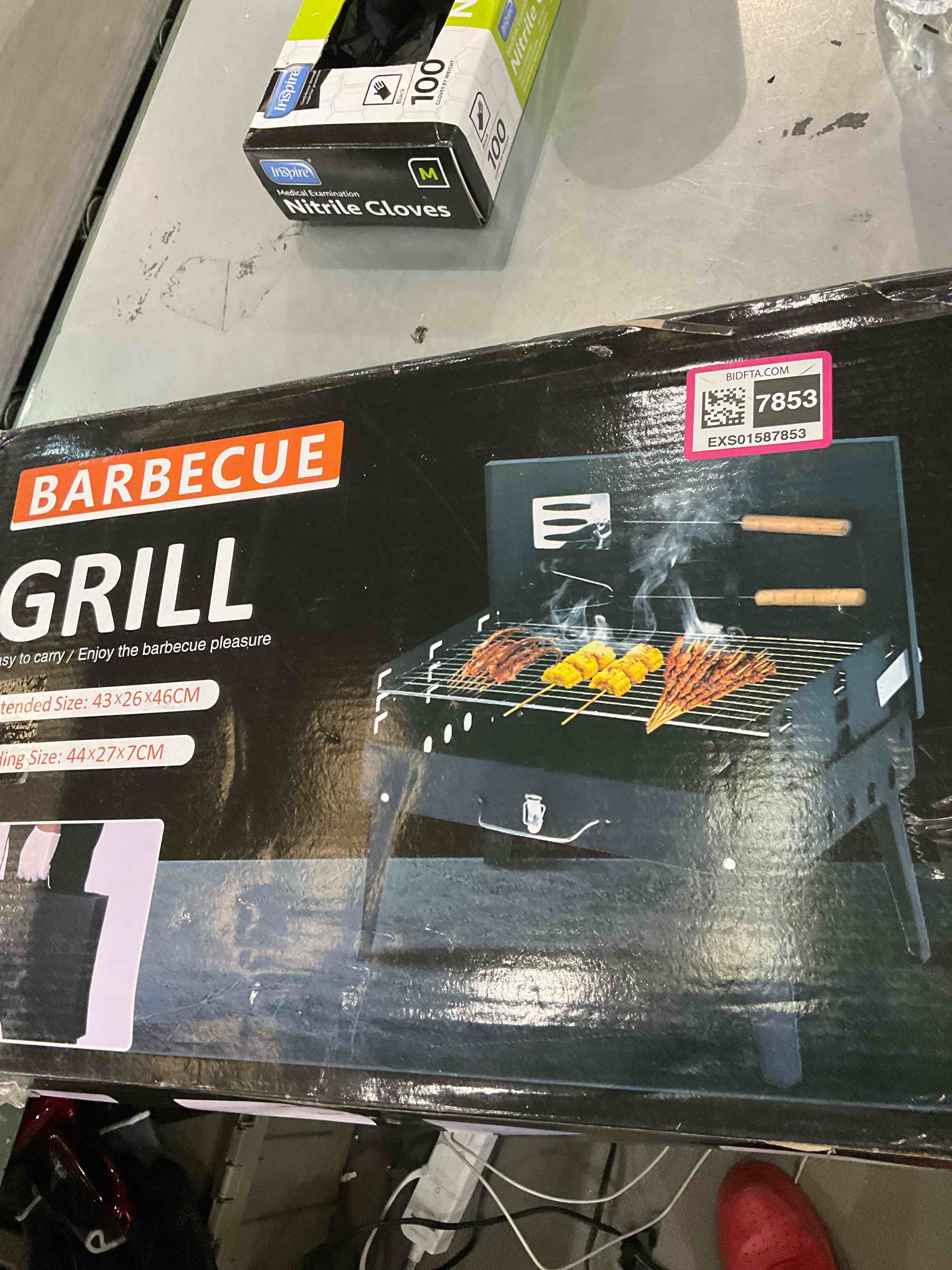 https://s3.amazonaws.com/lotting-images-prod/BargainHunt/EXS01587853_1715794393150.jpeg
