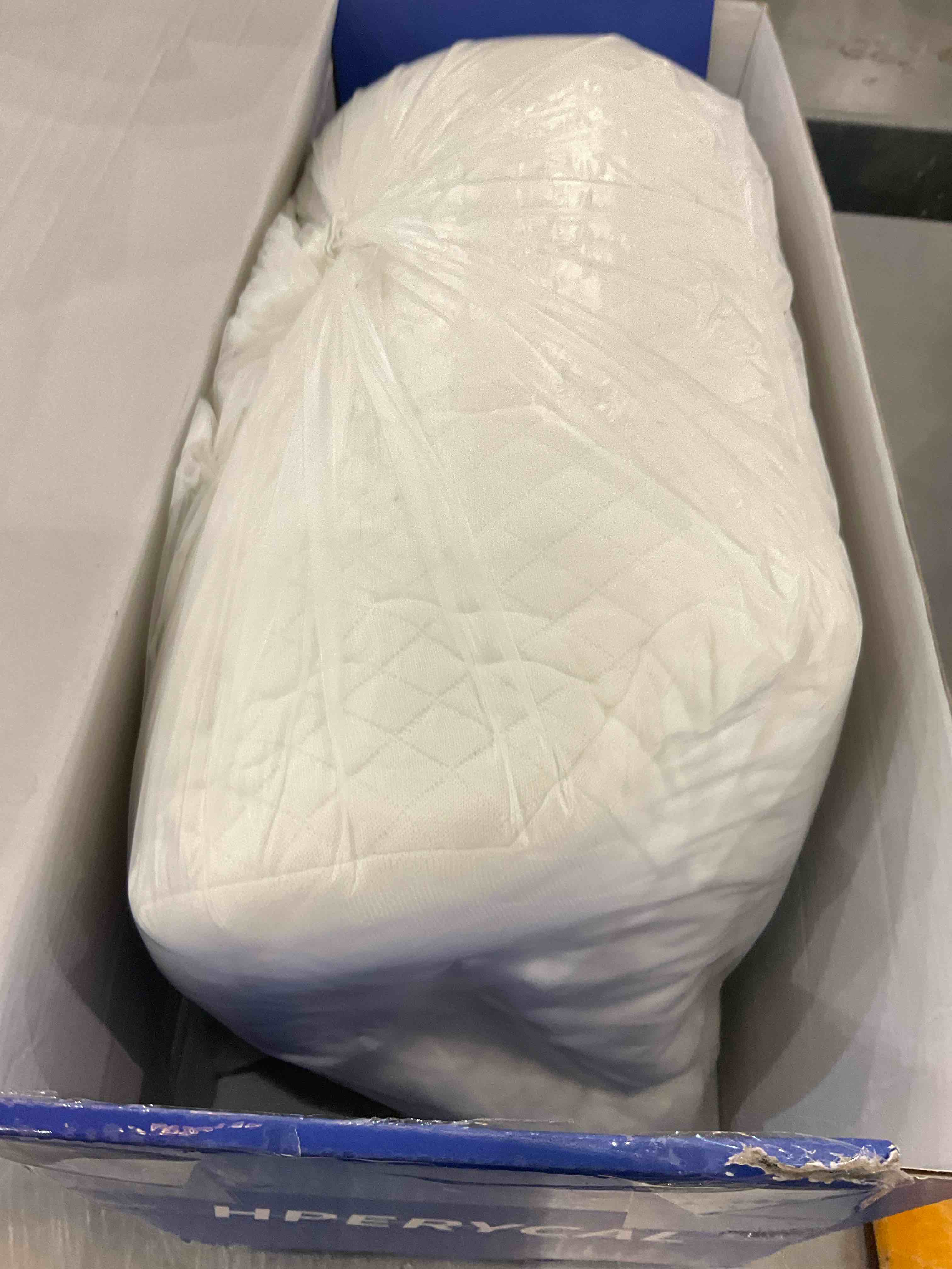 https://s3.amazonaws.com/lotting-images-prod/BargainHunt/EXS01588713_1714483753719.jpeg