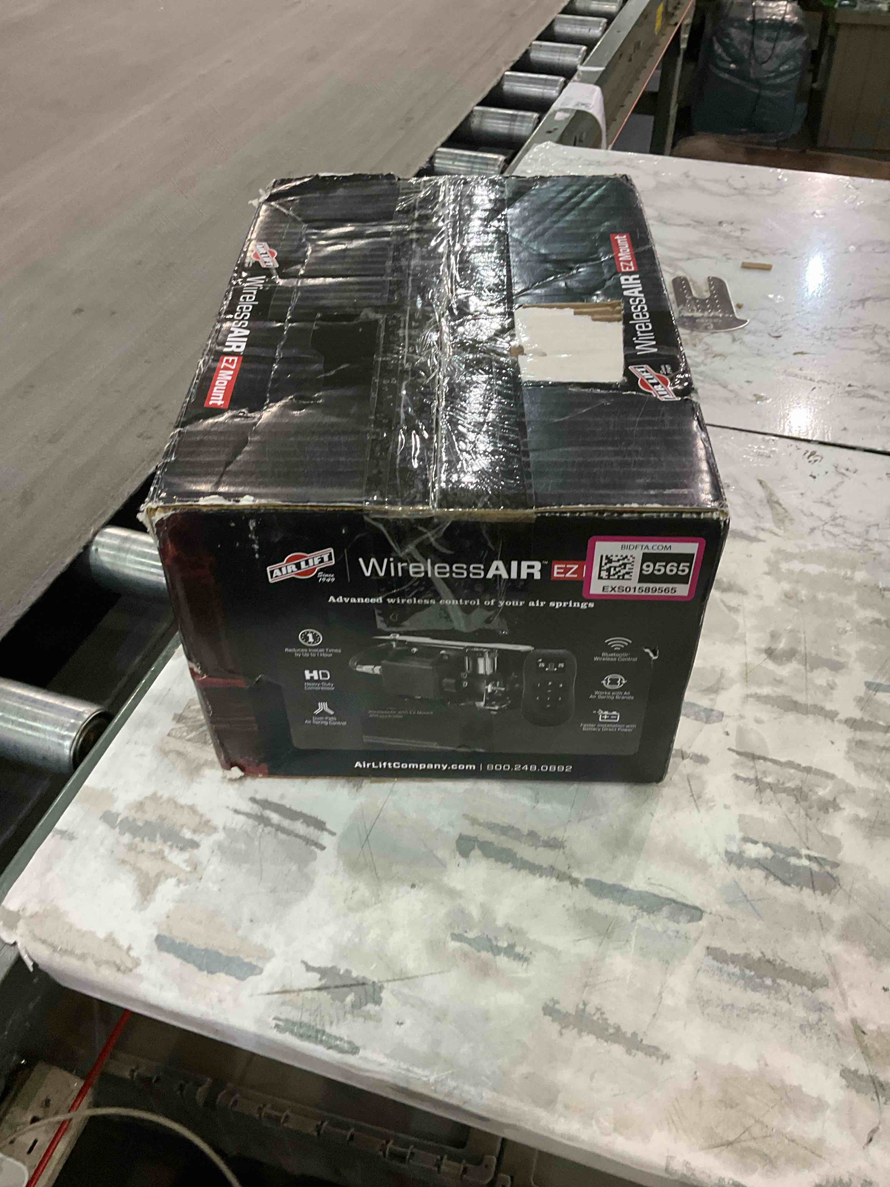 https://s3.amazonaws.com/lotting-images-prod/BargainHunt/EXS01589565_1714475827529.jpeg