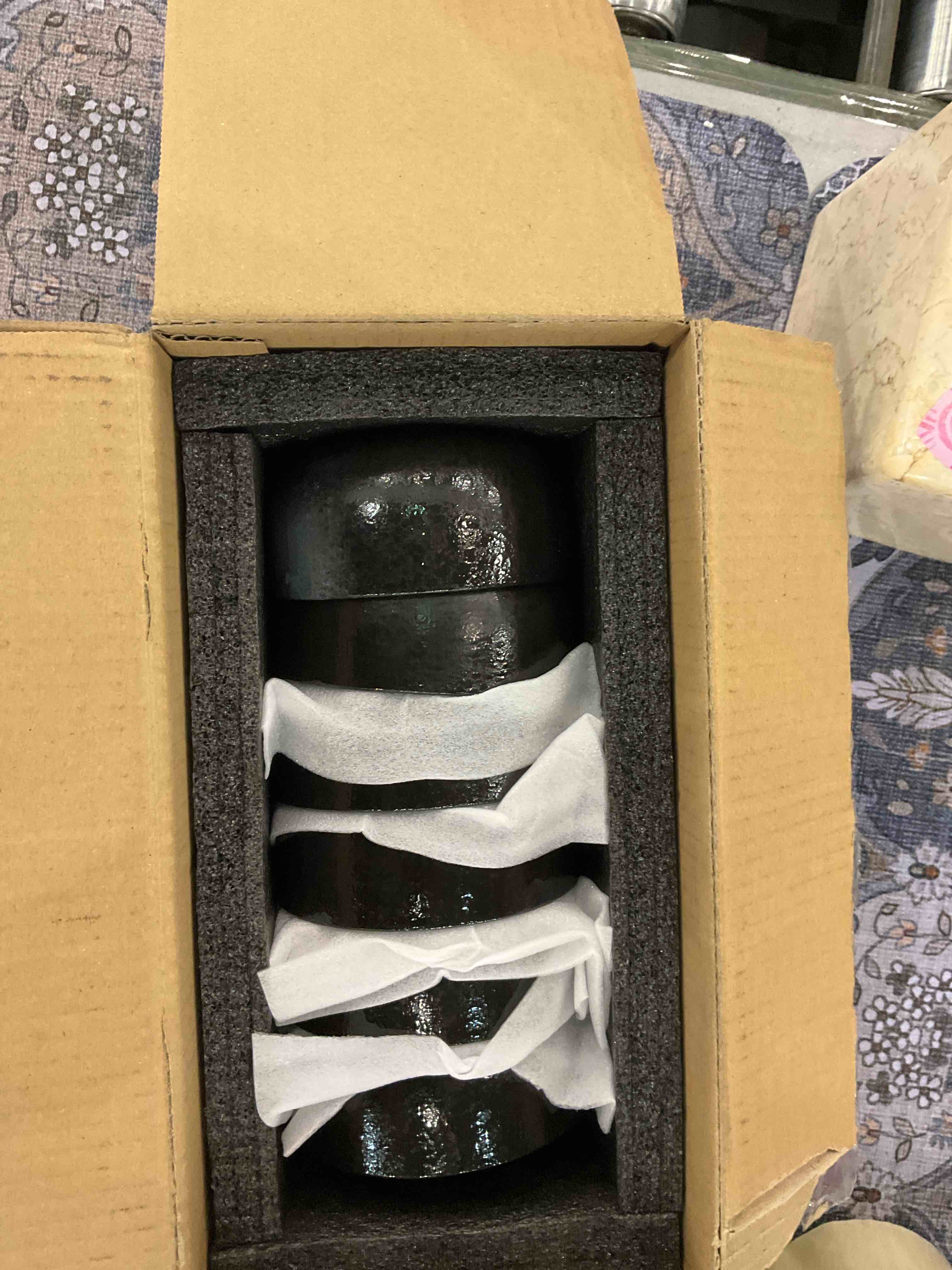 https://s3.amazonaws.com/lotting-images-prod/BargainHunt/EXS01589679_1714390064912.jpeg
