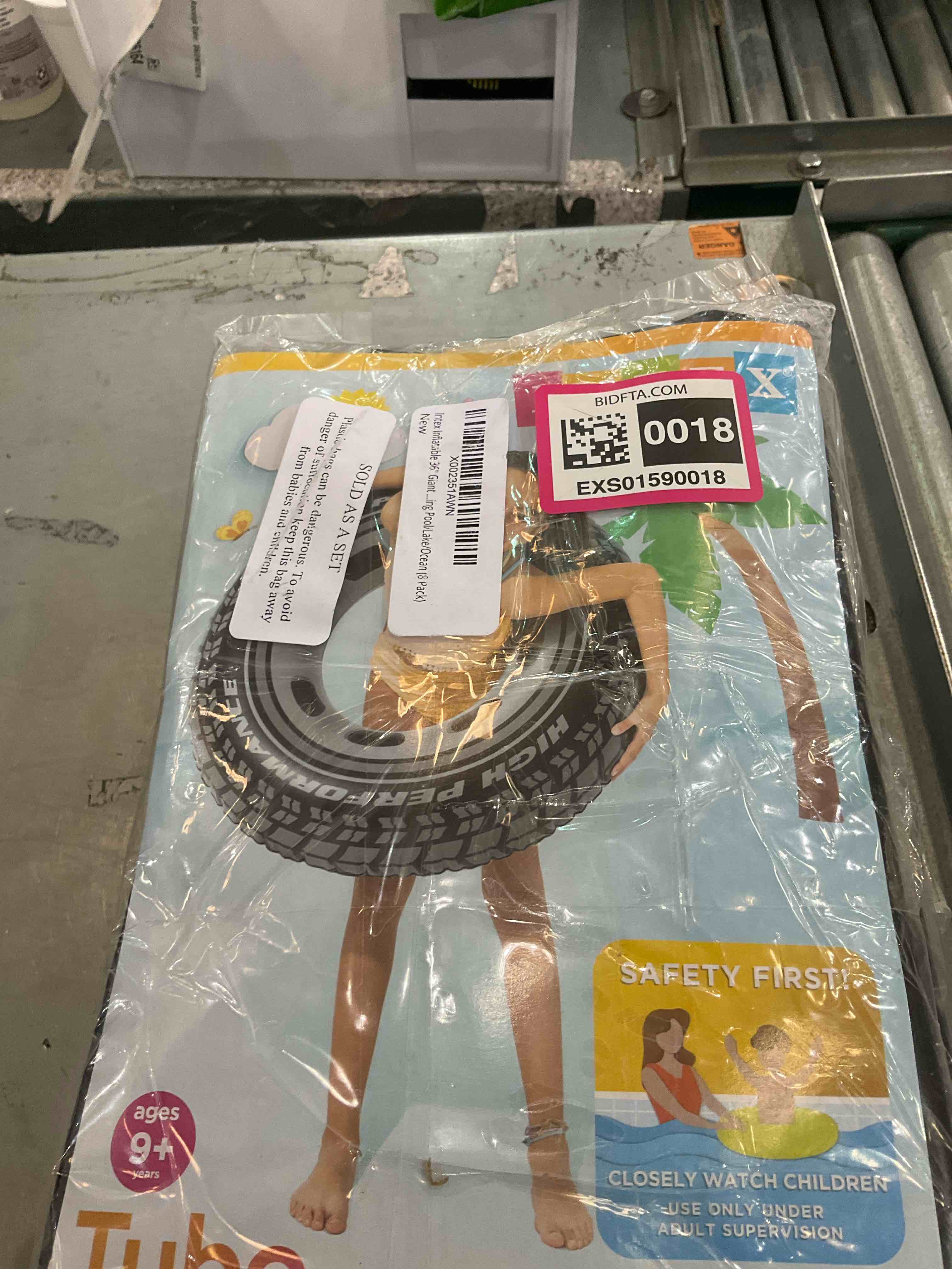 https://s3.amazonaws.com/lotting-images-prod/BargainHunt/EXS01590018_1719334917782.jpeg