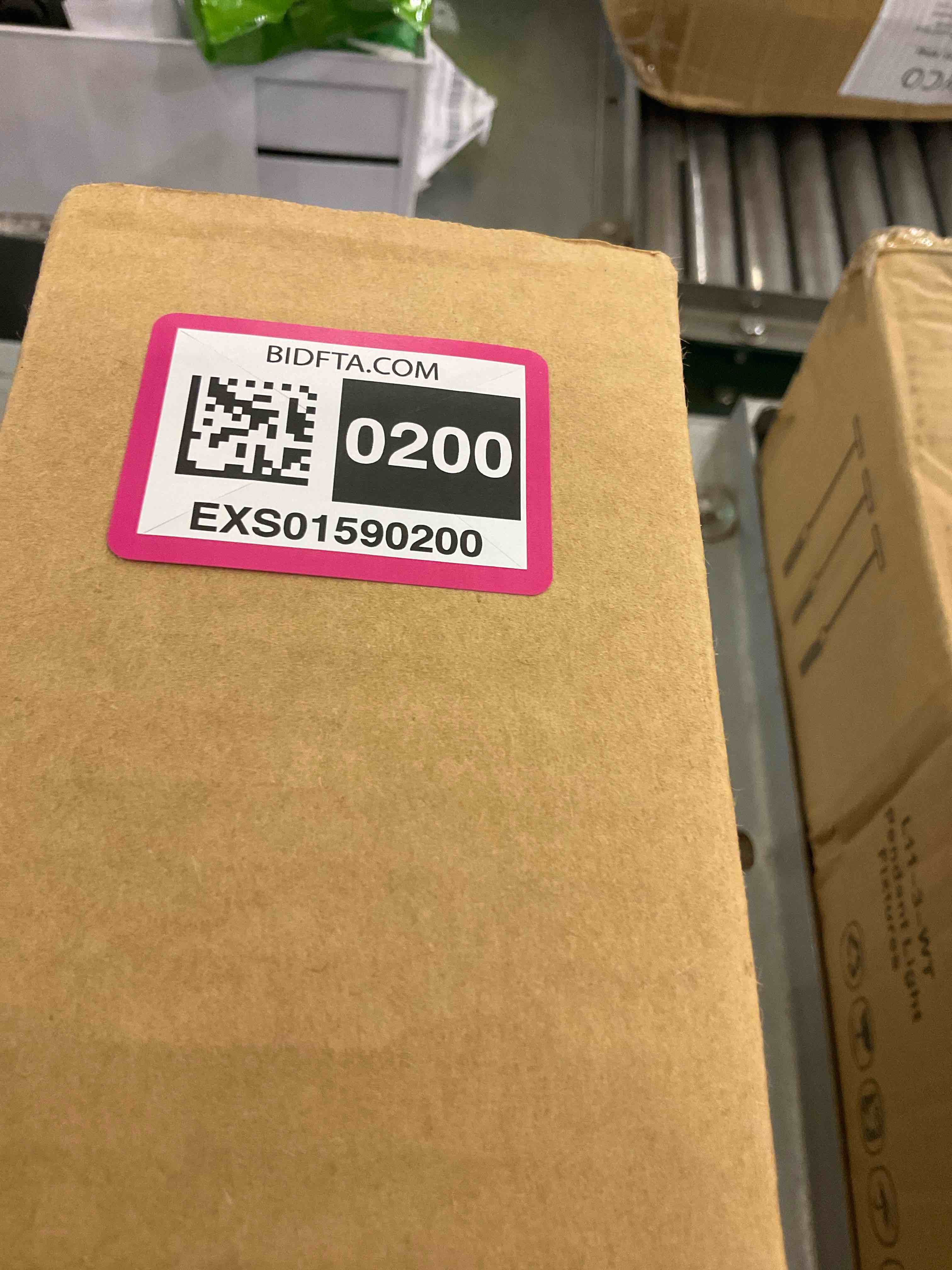 https://s3.amazonaws.com/lotting-images-prod/BargainHunt/EXS01590200_1719421373323.jpeg