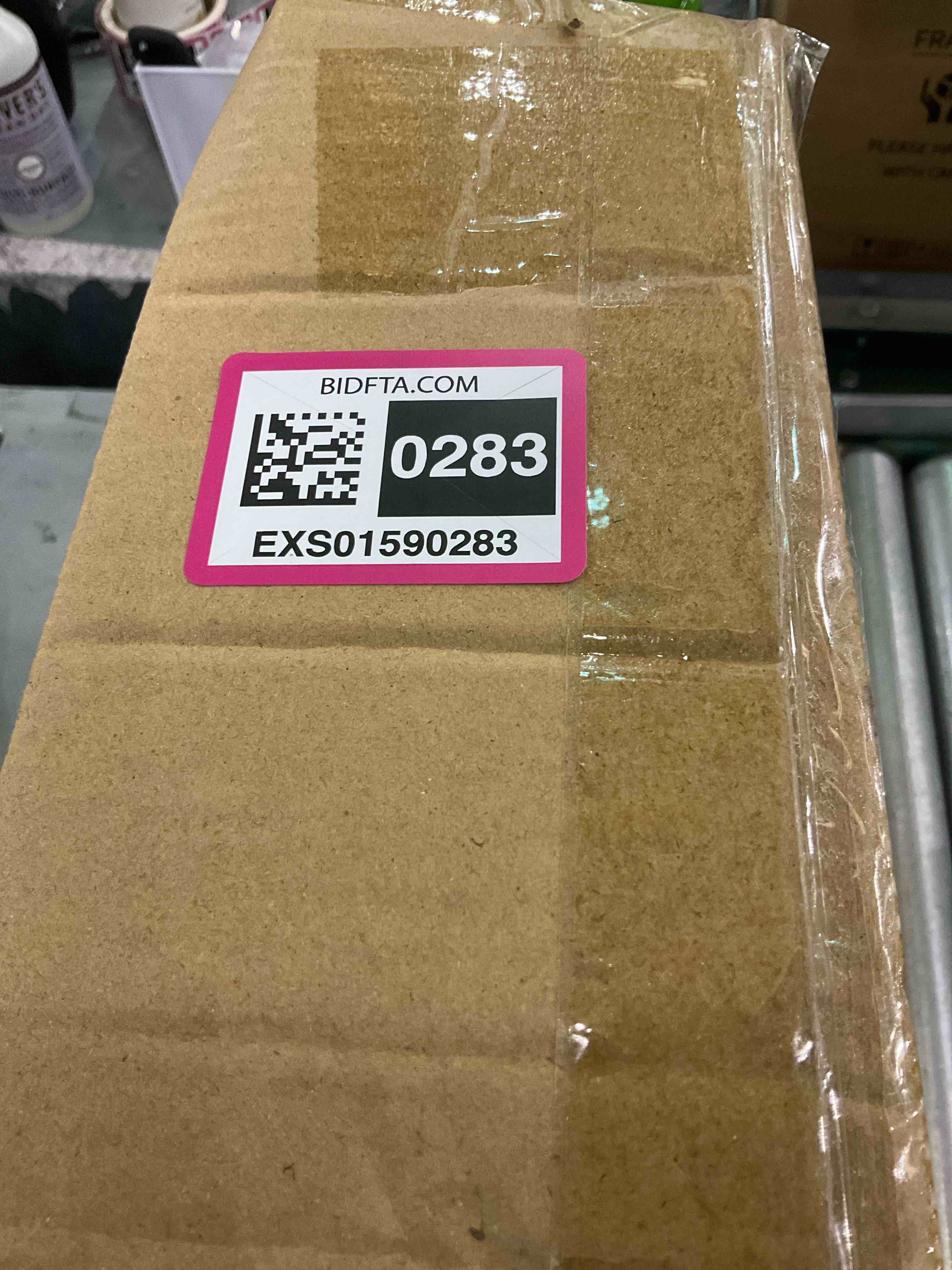https://s3.amazonaws.com/lotting-images-prod/BargainHunt/EXS01590283_1719496178938.jpeg