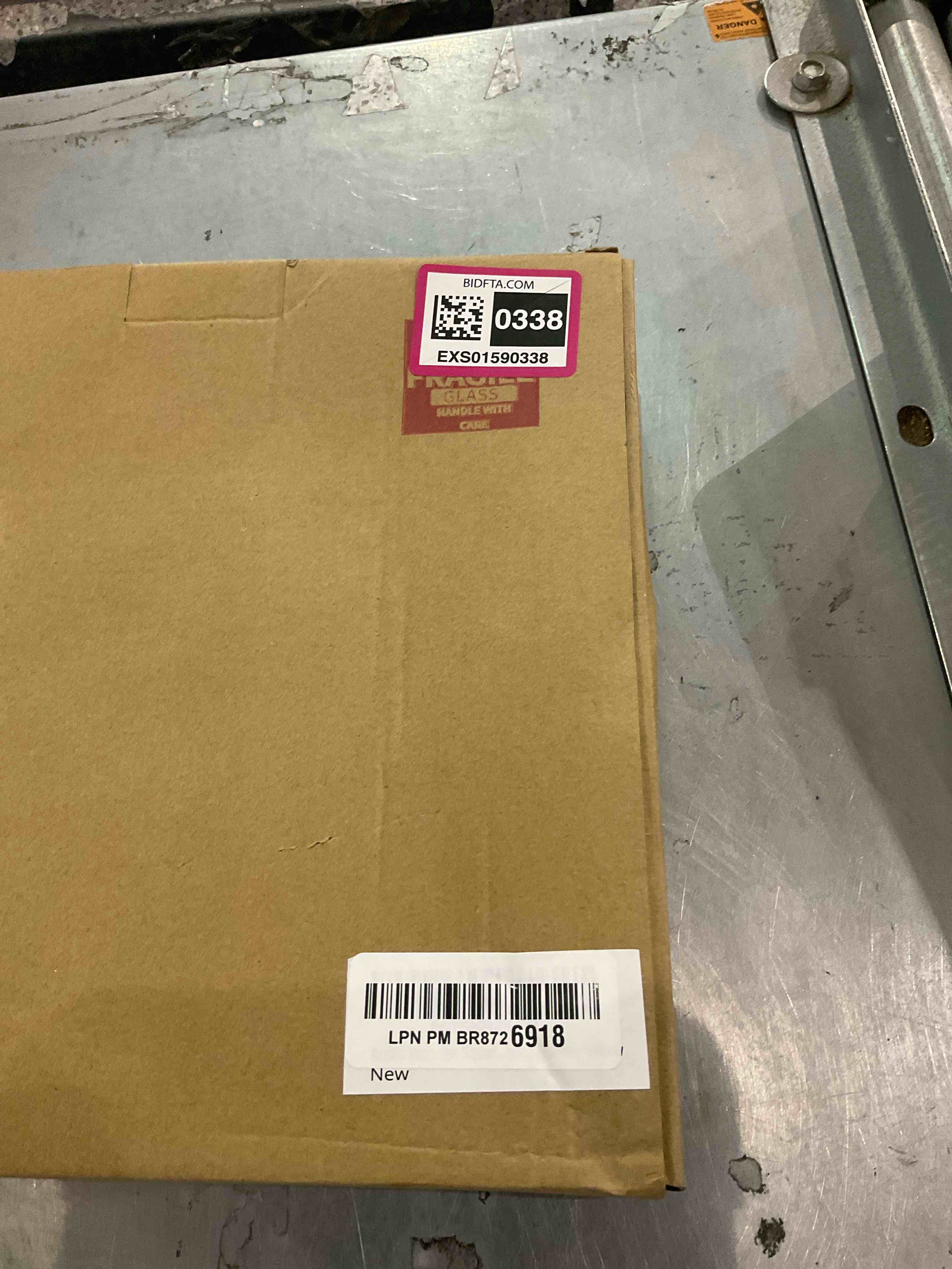 https://s3.amazonaws.com/lotting-images-prod/BargainHunt/EXS01590338_1719832852040.jpeg
