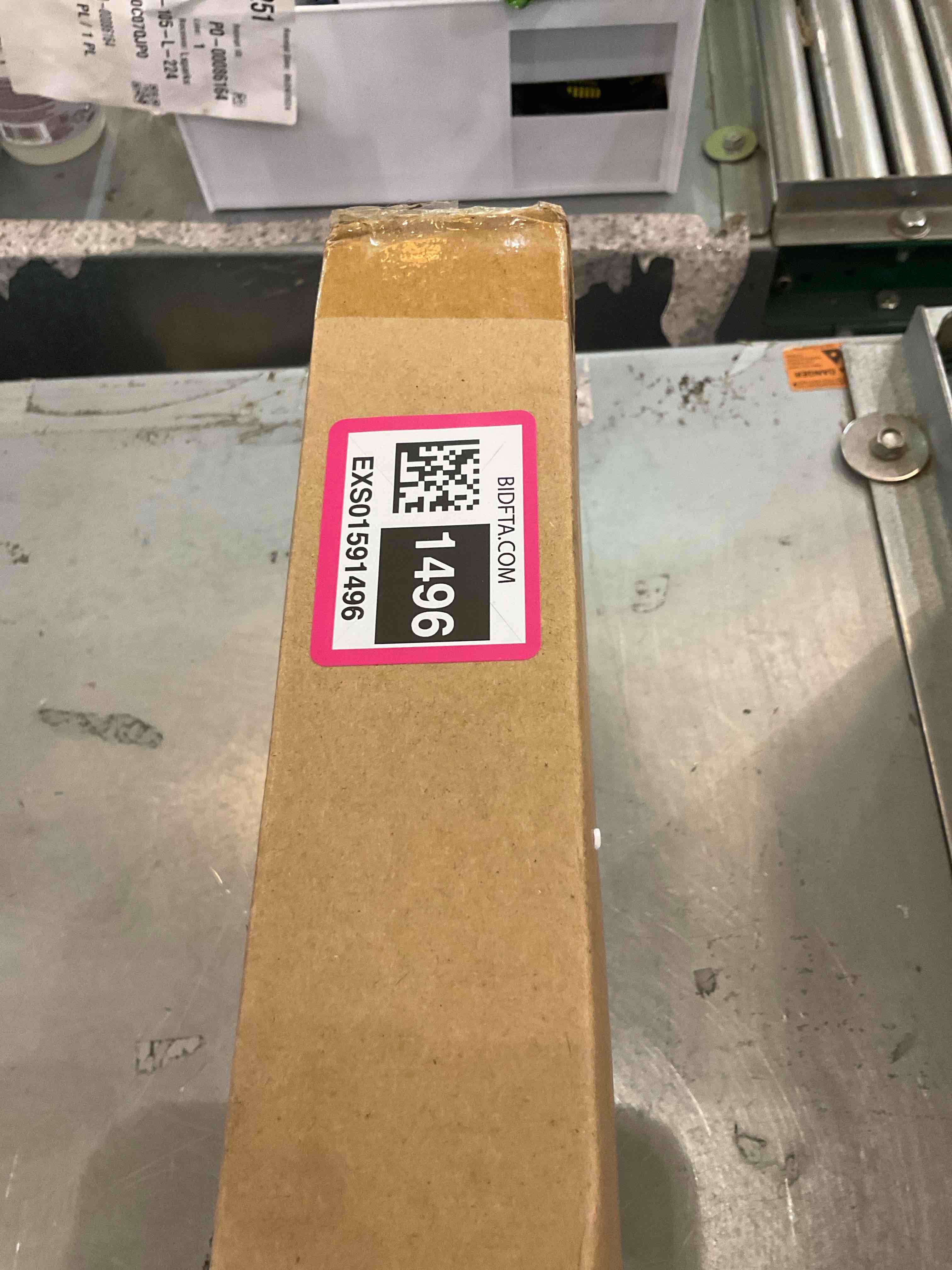 https://s3.amazonaws.com/lotting-images-prod/BargainHunt/EXS01591496_1719328472123.jpeg