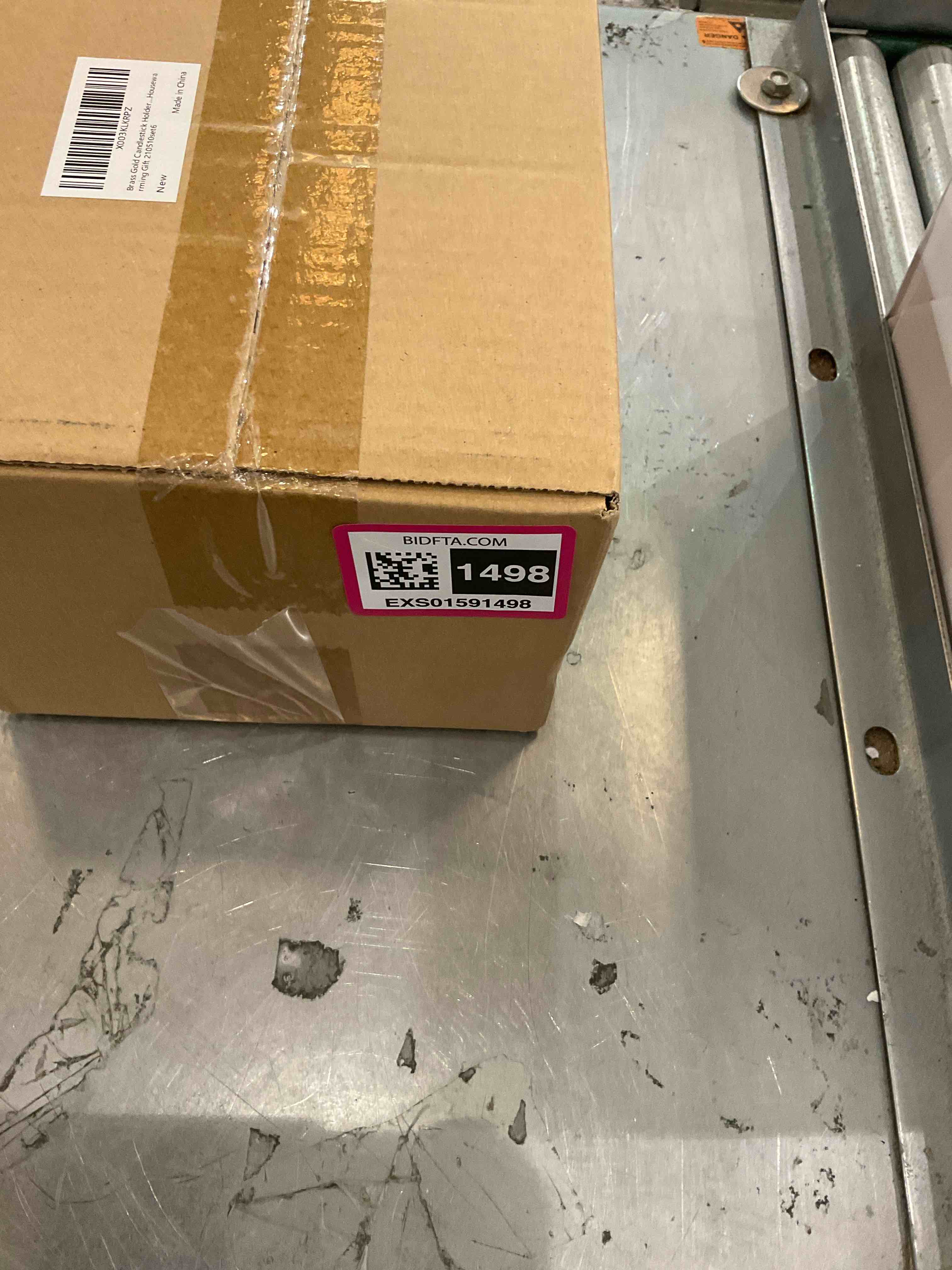 https://s3.amazonaws.com/lotting-images-prod/BargainHunt/EXS01591498_1719329003278.jpeg
