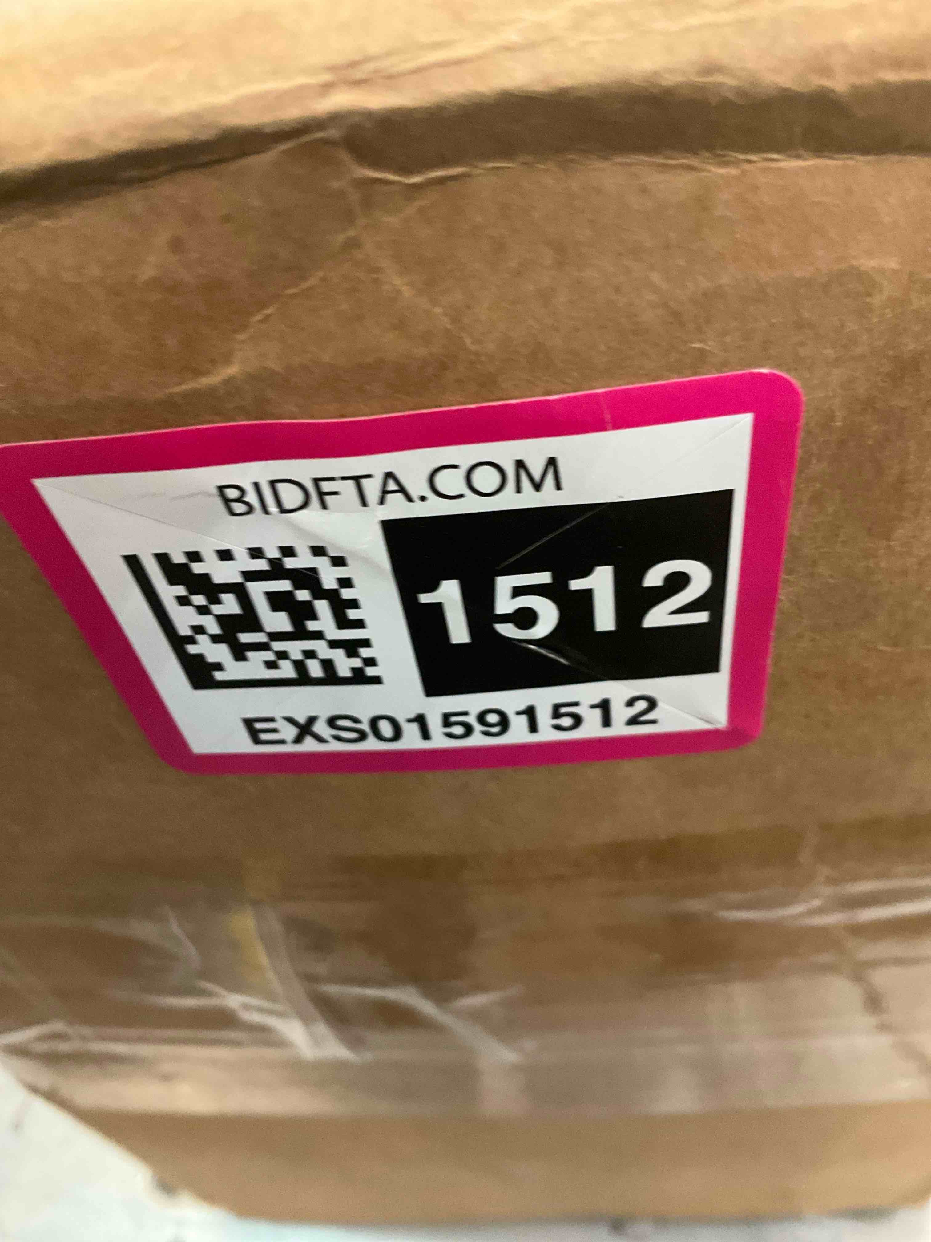 https://s3.amazonaws.com/lotting-images-prod/BargainHunt/EXS01591512_1718905131749.jpeg