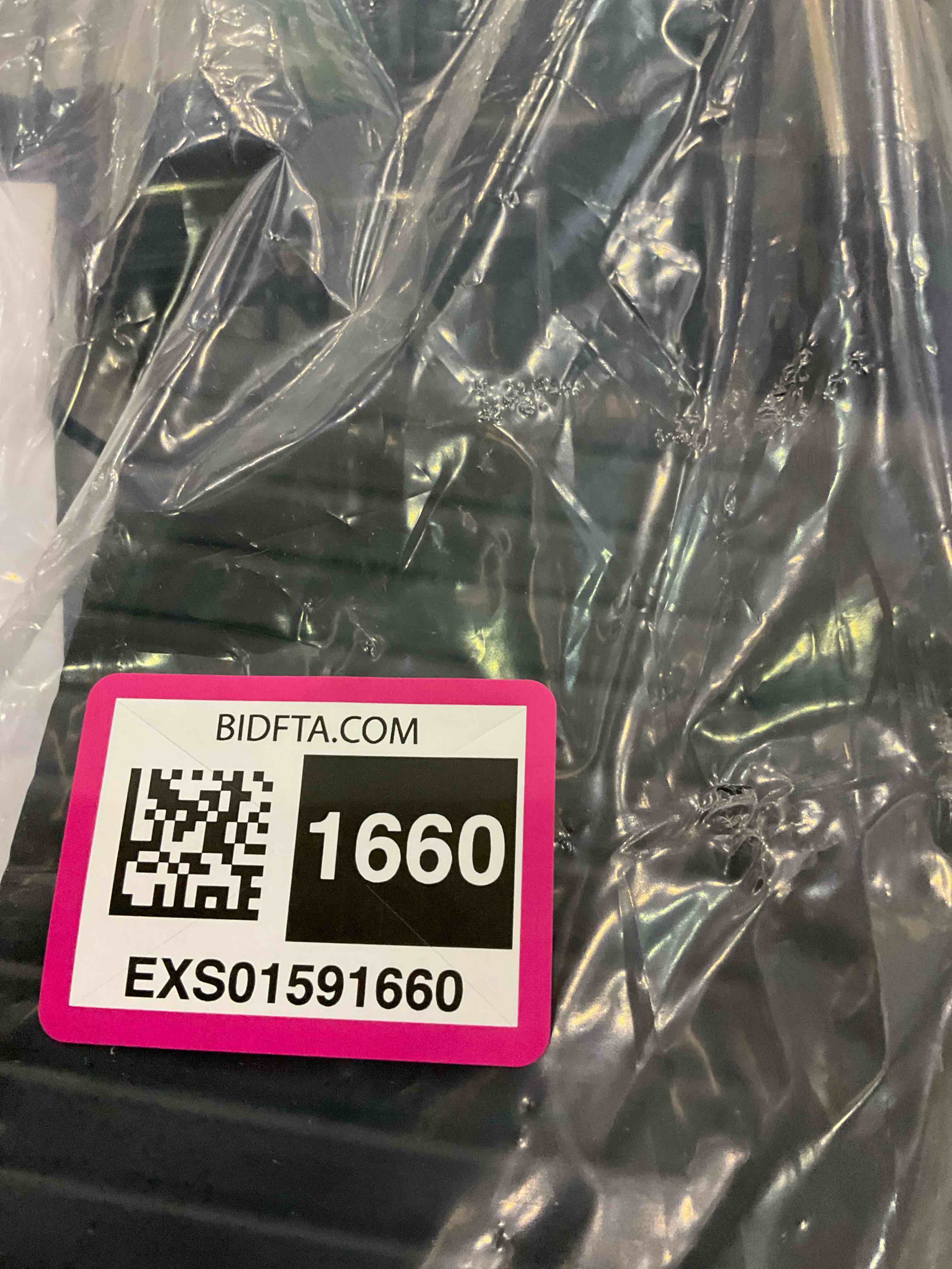 https://s3.amazonaws.com/lotting-images-prod/BargainHunt/EXS01591660_1718987008037.jpeg