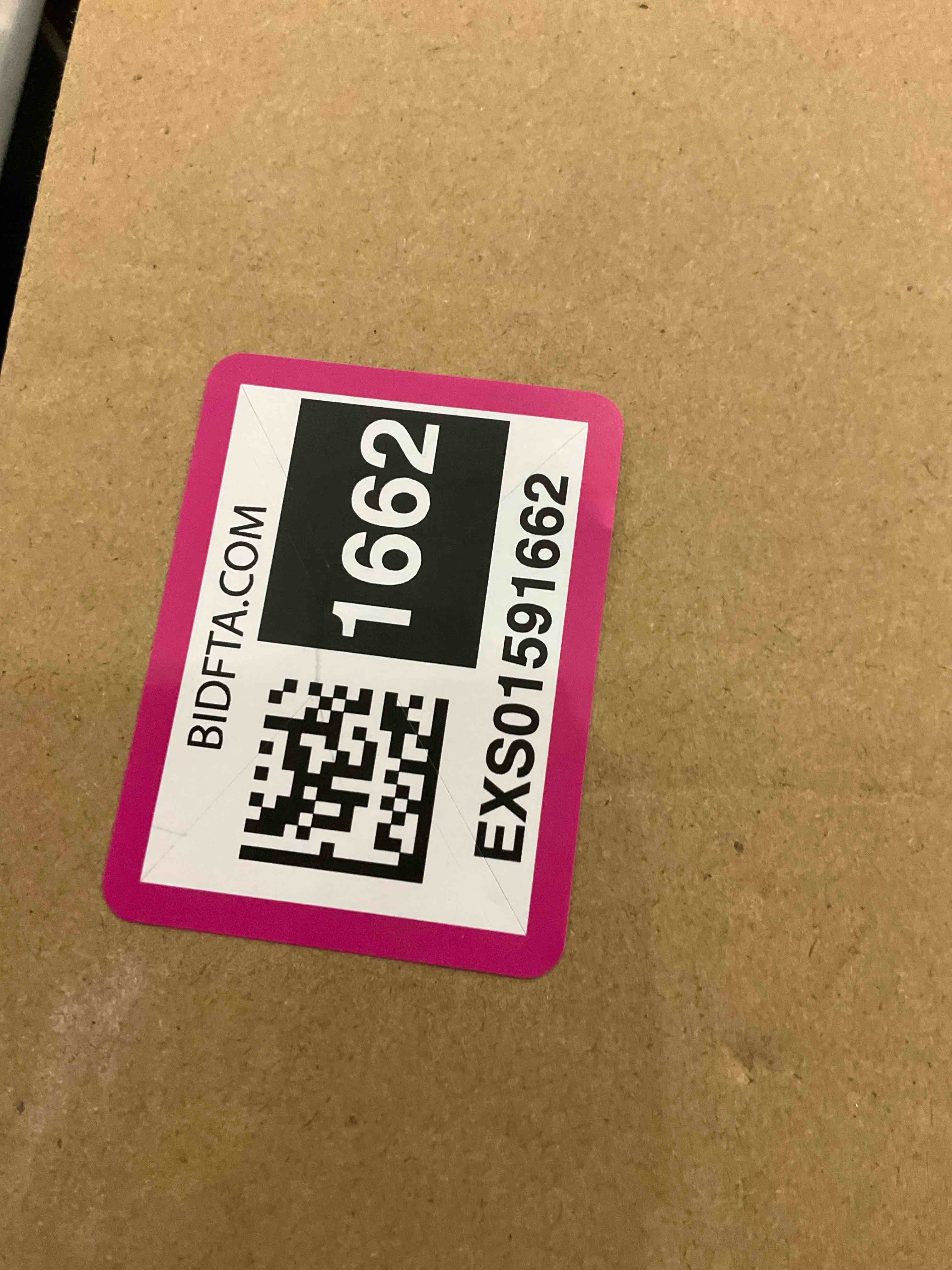 https://s3.amazonaws.com/lotting-images-prod/BargainHunt/EXS01591662_1718987142489.jpeg