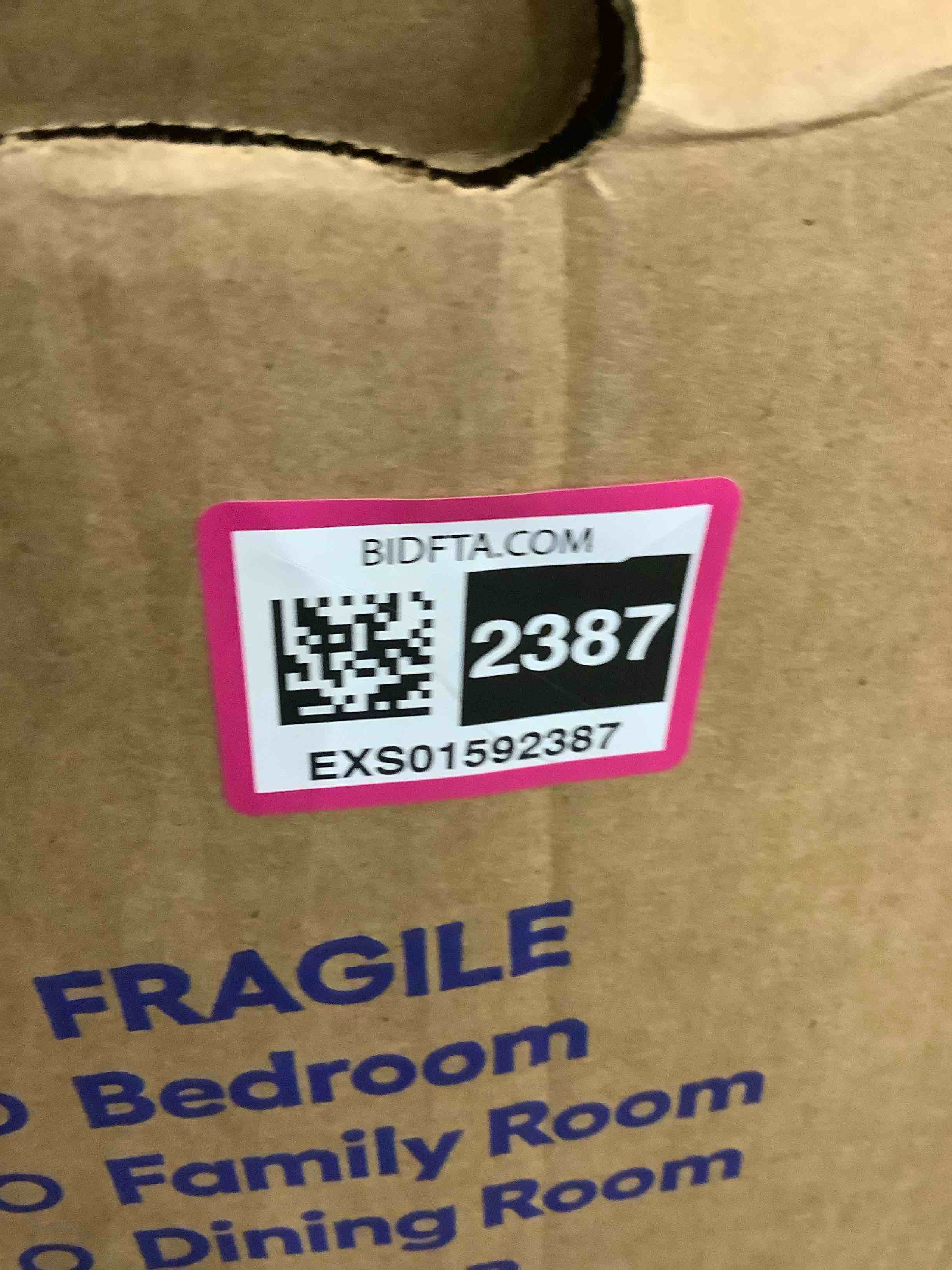 https://s3.amazonaws.com/lotting-images-prod/BargainHunt/EXS01592387_1721148450316.jpeg