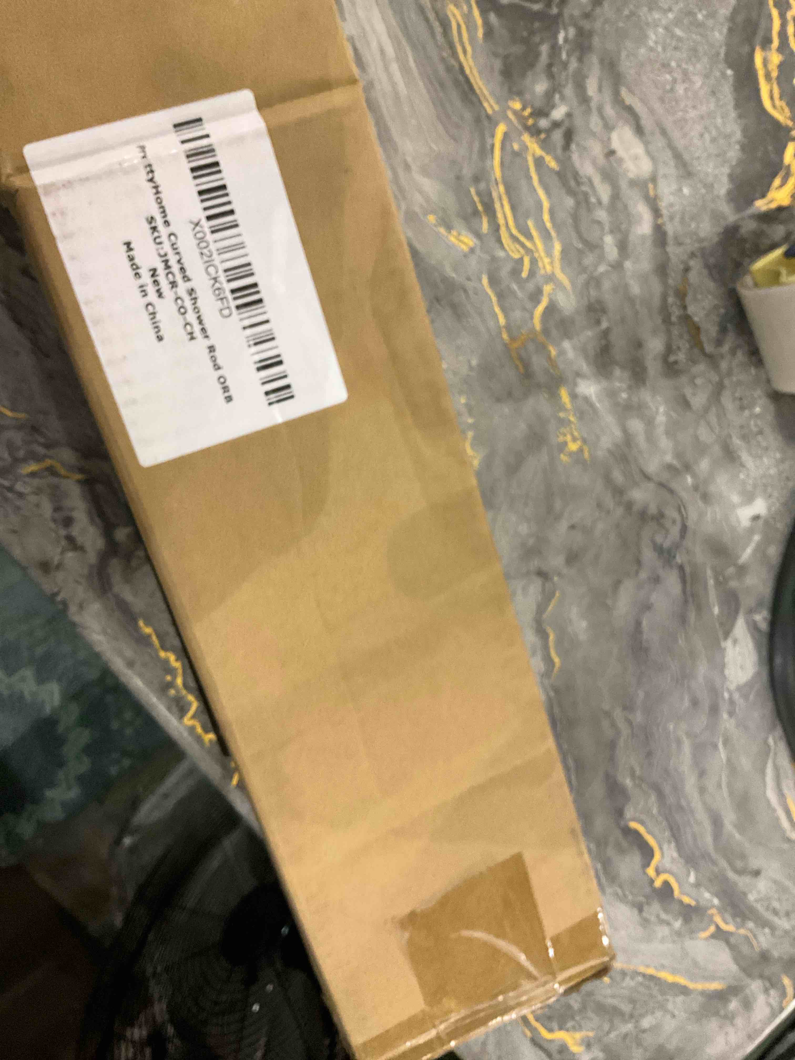 https://s3.amazonaws.com/lotting-images-prod/BargainHunt/EXS01592570_1719920196174.jpeg