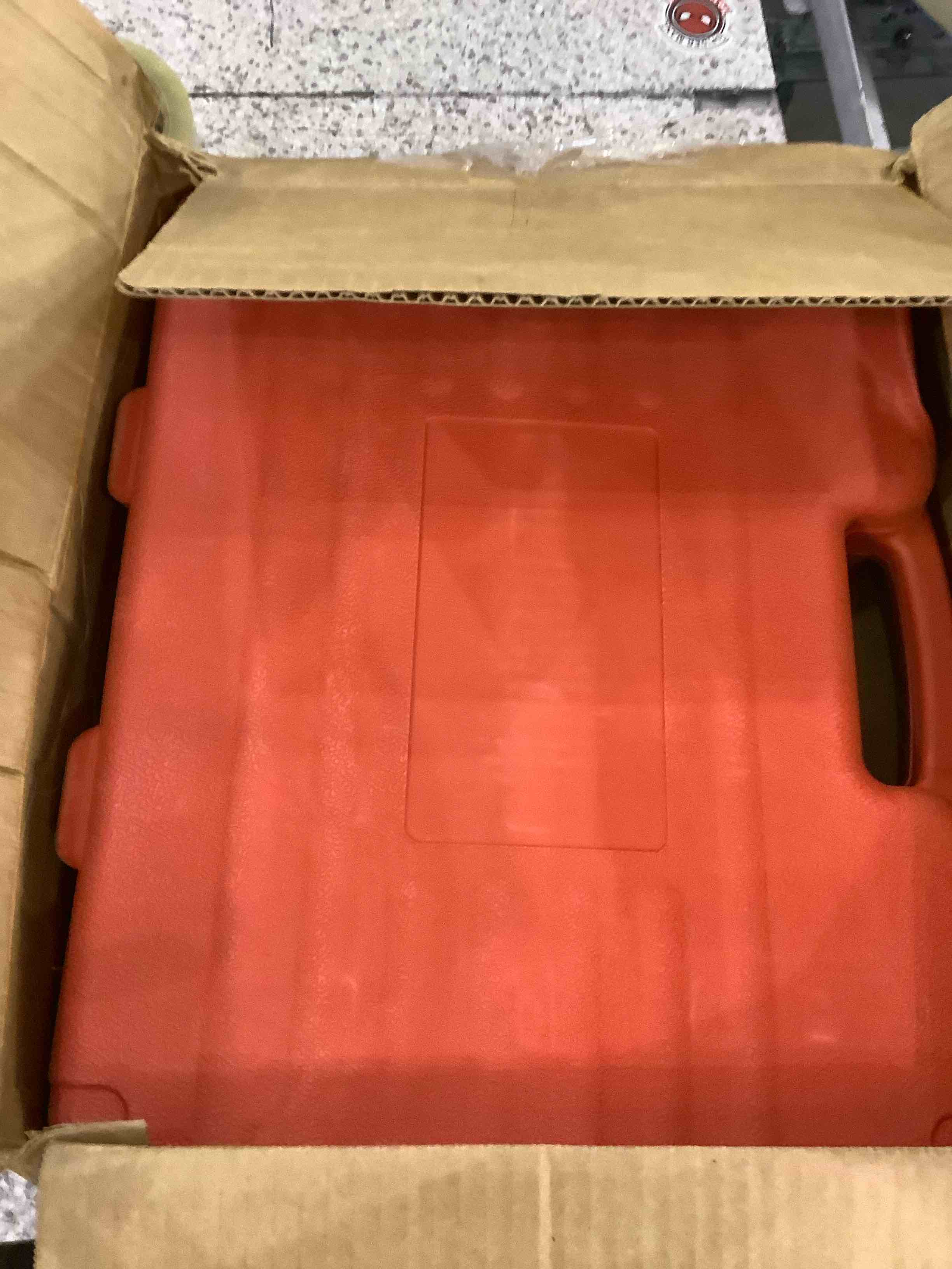 https://s3.amazonaws.com/lotting-images-prod/BargainHunt/EXS01592828_1721654696475.jpeg