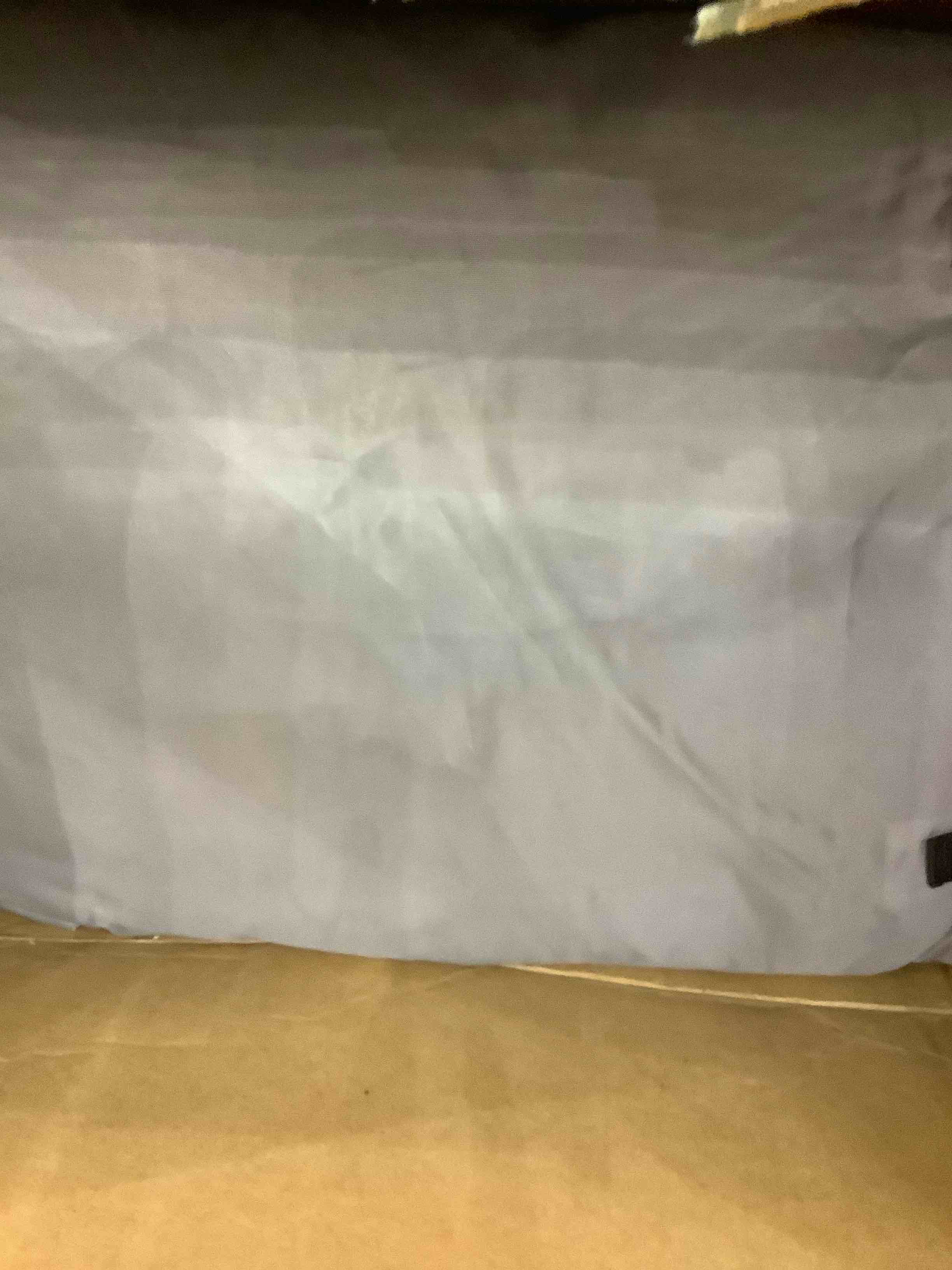 https://s3.amazonaws.com/lotting-images-prod/BargainHunt/EXS01592921_1721669357844.jpeg