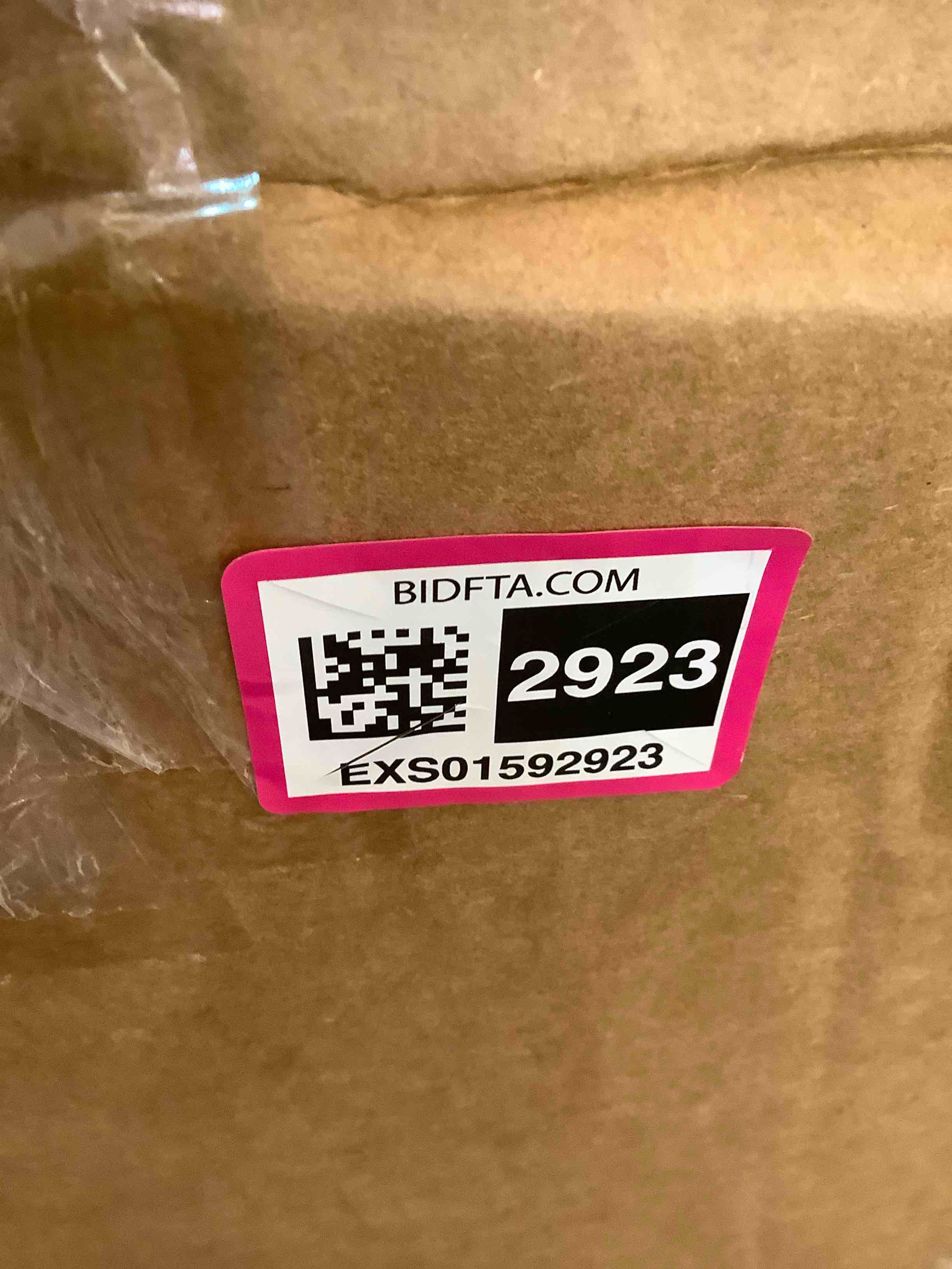 https://s3.amazonaws.com/lotting-images-prod/BargainHunt/EXS01592923_1721669757630.jpeg