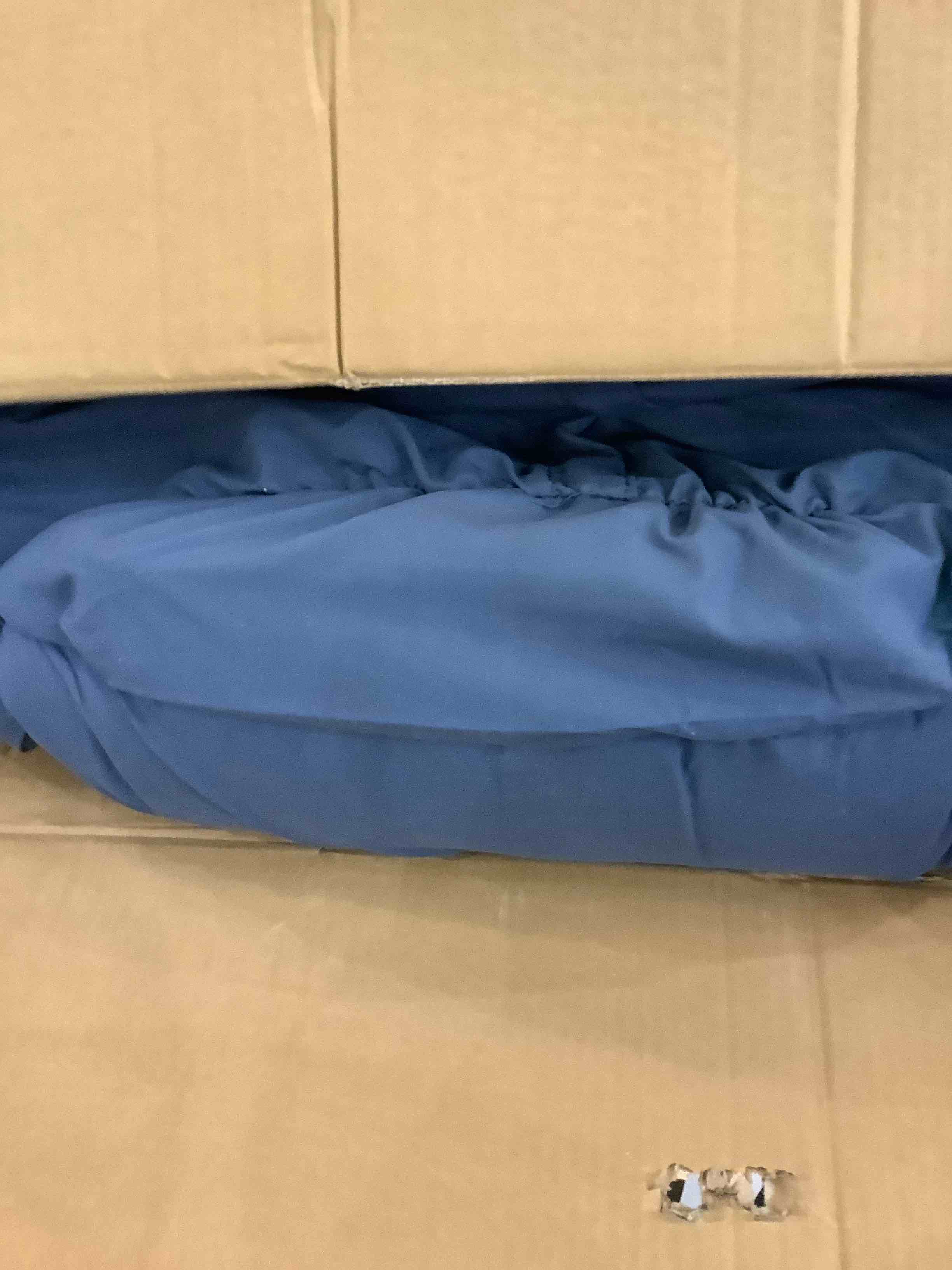 https://s3.amazonaws.com/lotting-images-prod/BargainHunt/EXS01592941_1721673924063.jpeg