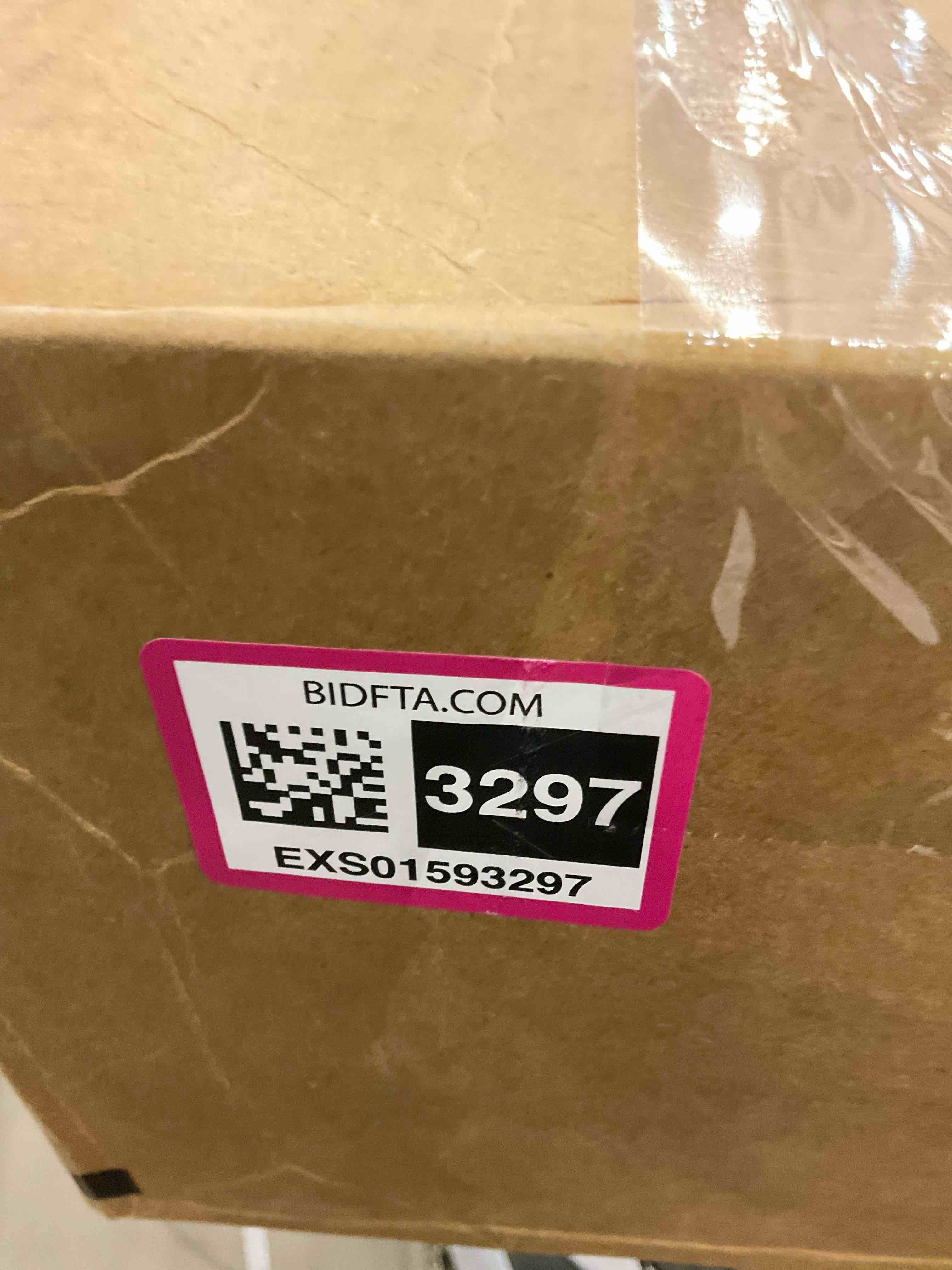 https://s3.amazonaws.com/lotting-images-prod/BargainHunt/EXS01593297_1719923081888.jpeg