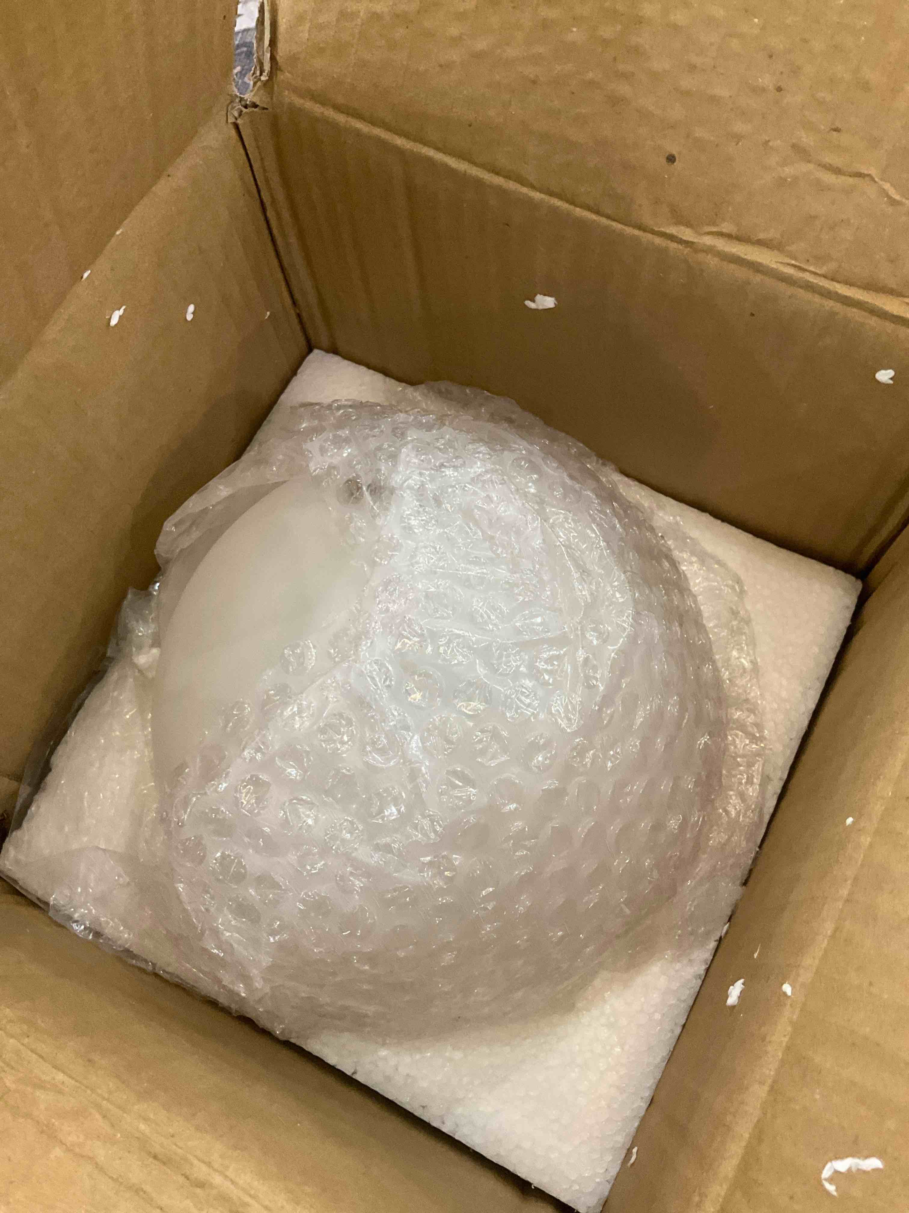 https://s3.amazonaws.com/lotting-images-prod/BargainHunt/EXS01593486_1720028252037.jpeg