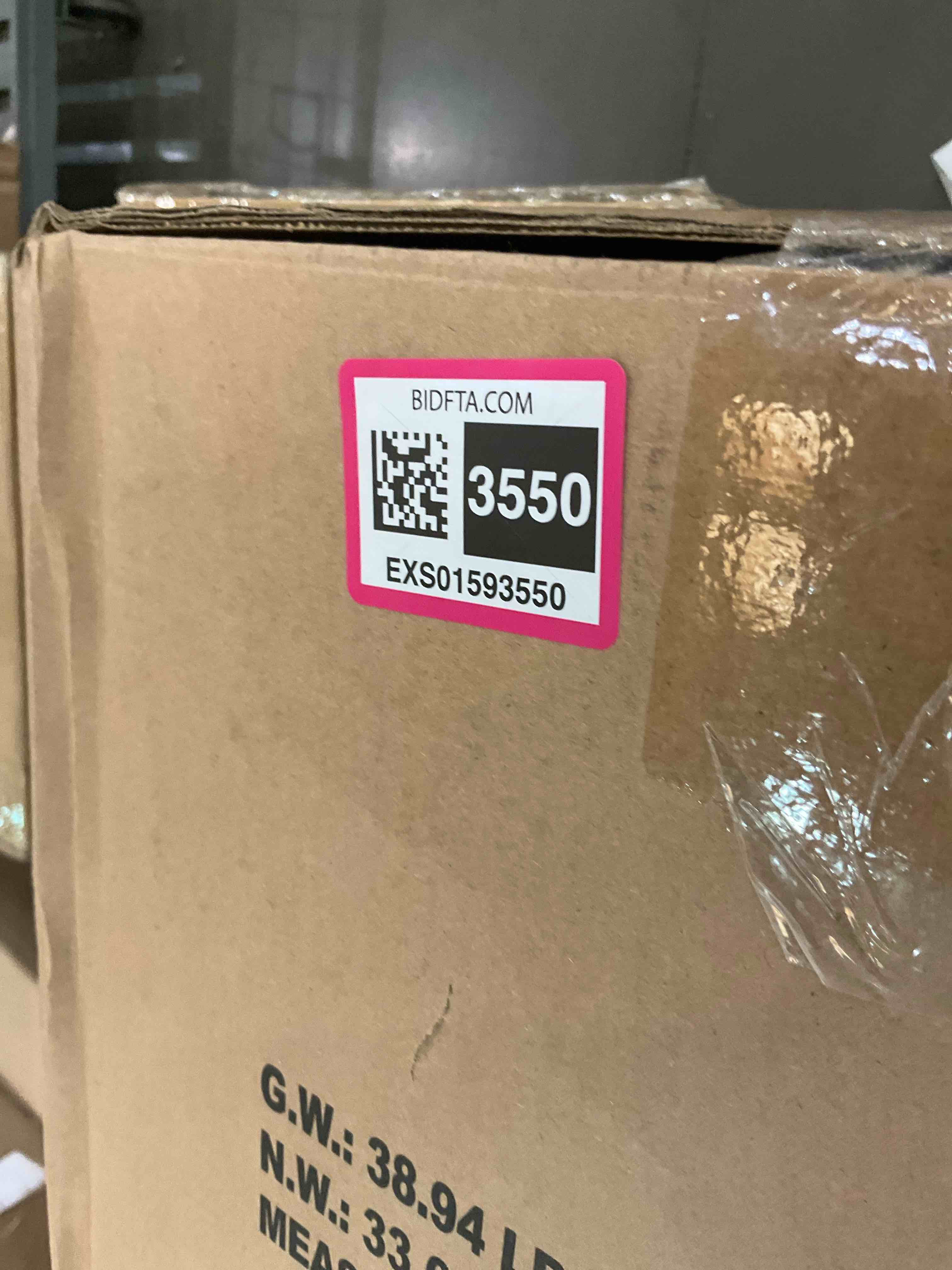 https://s3.amazonaws.com/lotting-images-prod/BargainHunt/EXS01593550_1719341881704.jpeg