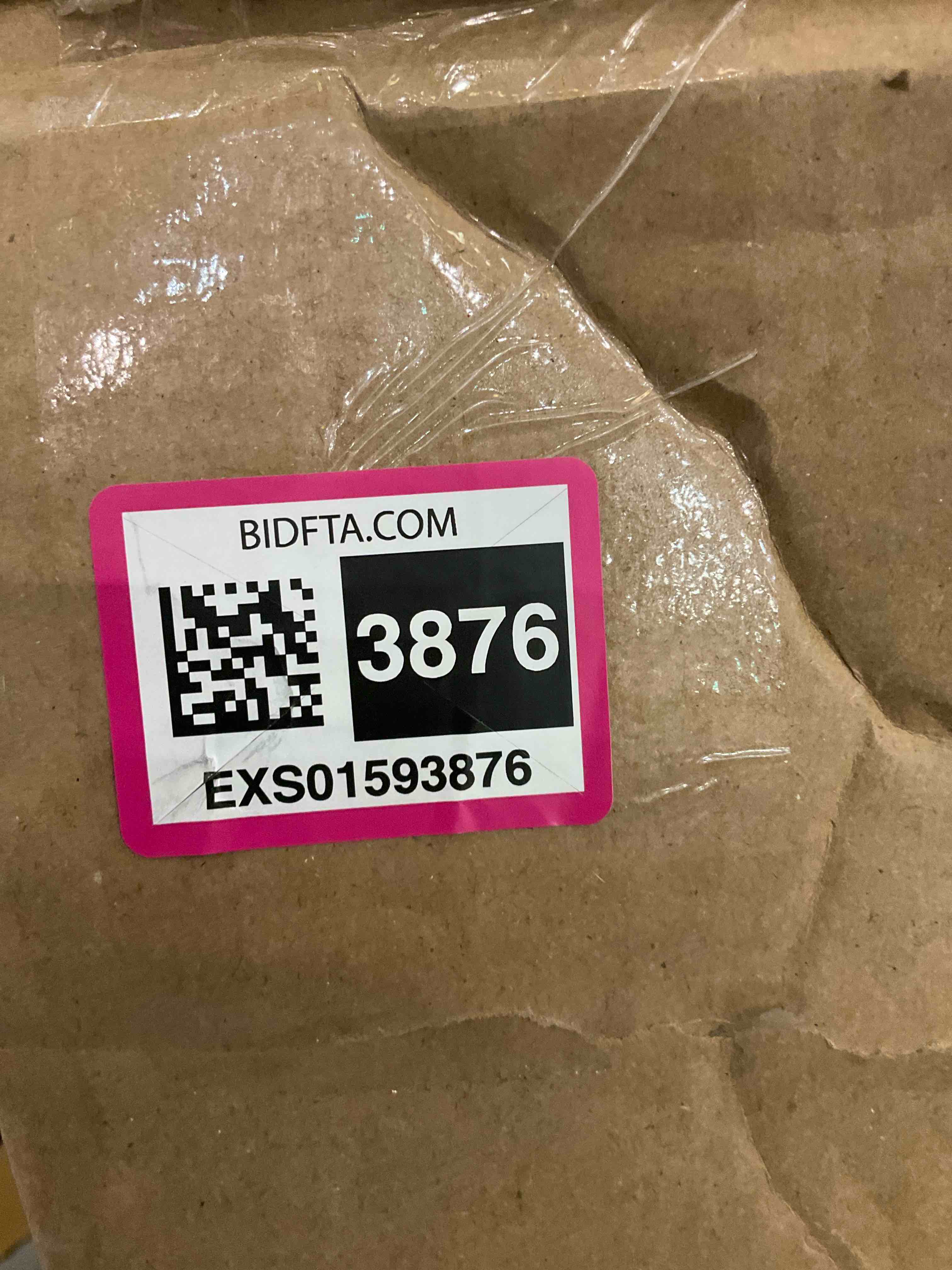https://s3.amazonaws.com/lotting-images-prod/BargainHunt/EXS01593876_1720620481282.jpeg