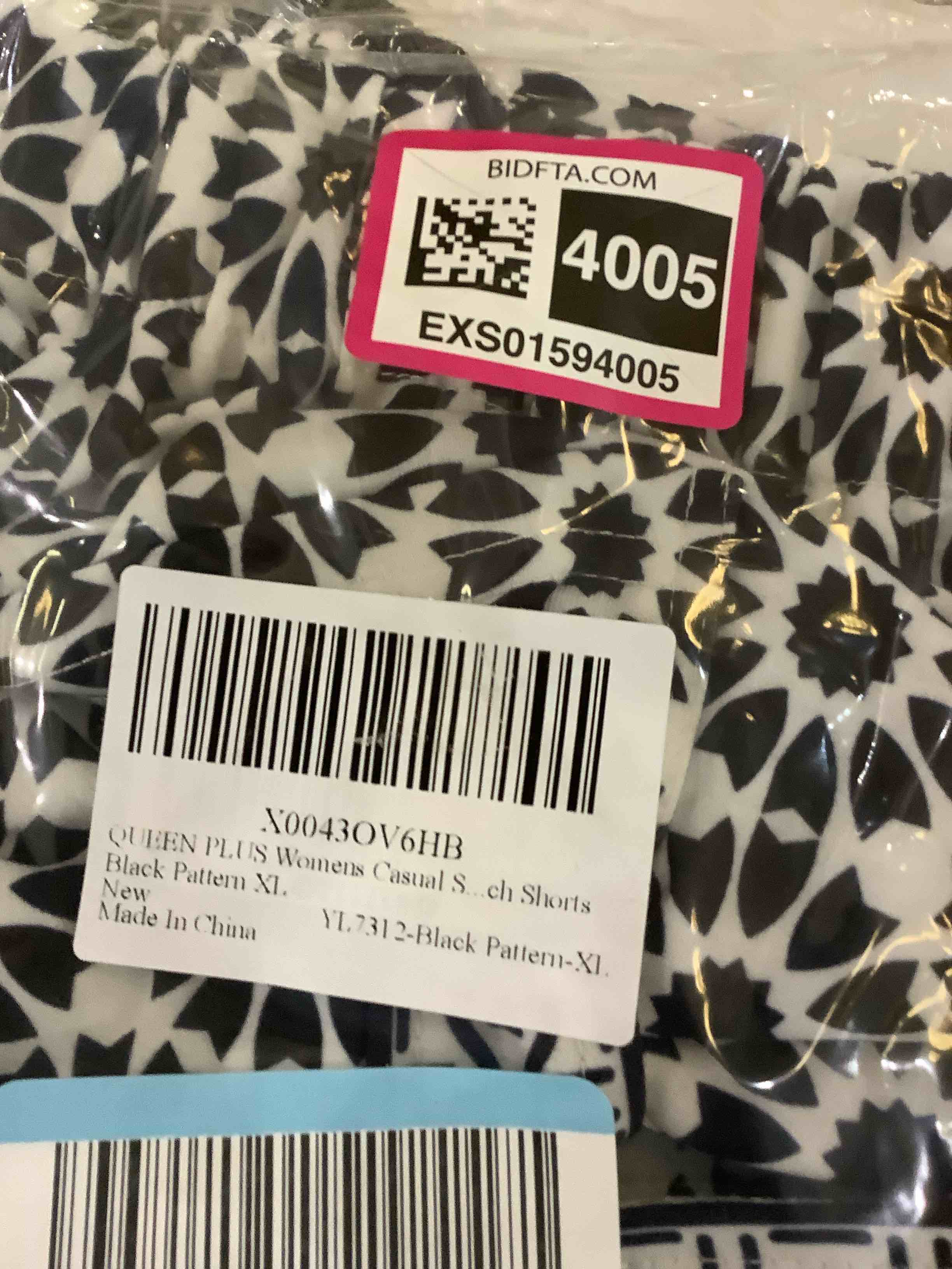 https://s3.amazonaws.com/lotting-images-prod/BargainHunt/EXS01594005_1722351287375.jpeg