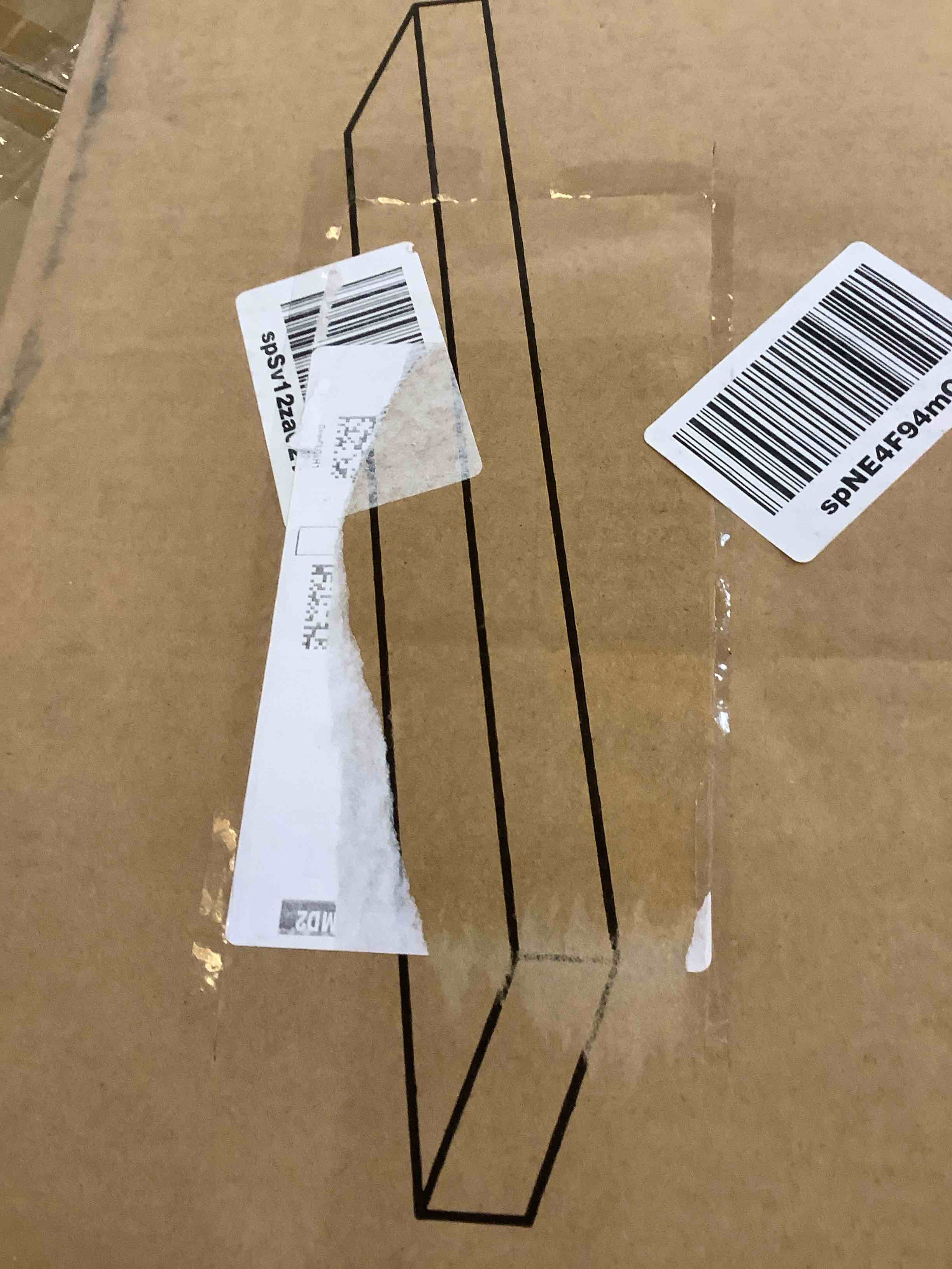 https://s3.amazonaws.com/lotting-images-prod/BargainHunt/EXS01594129_1722531807938.jpeg