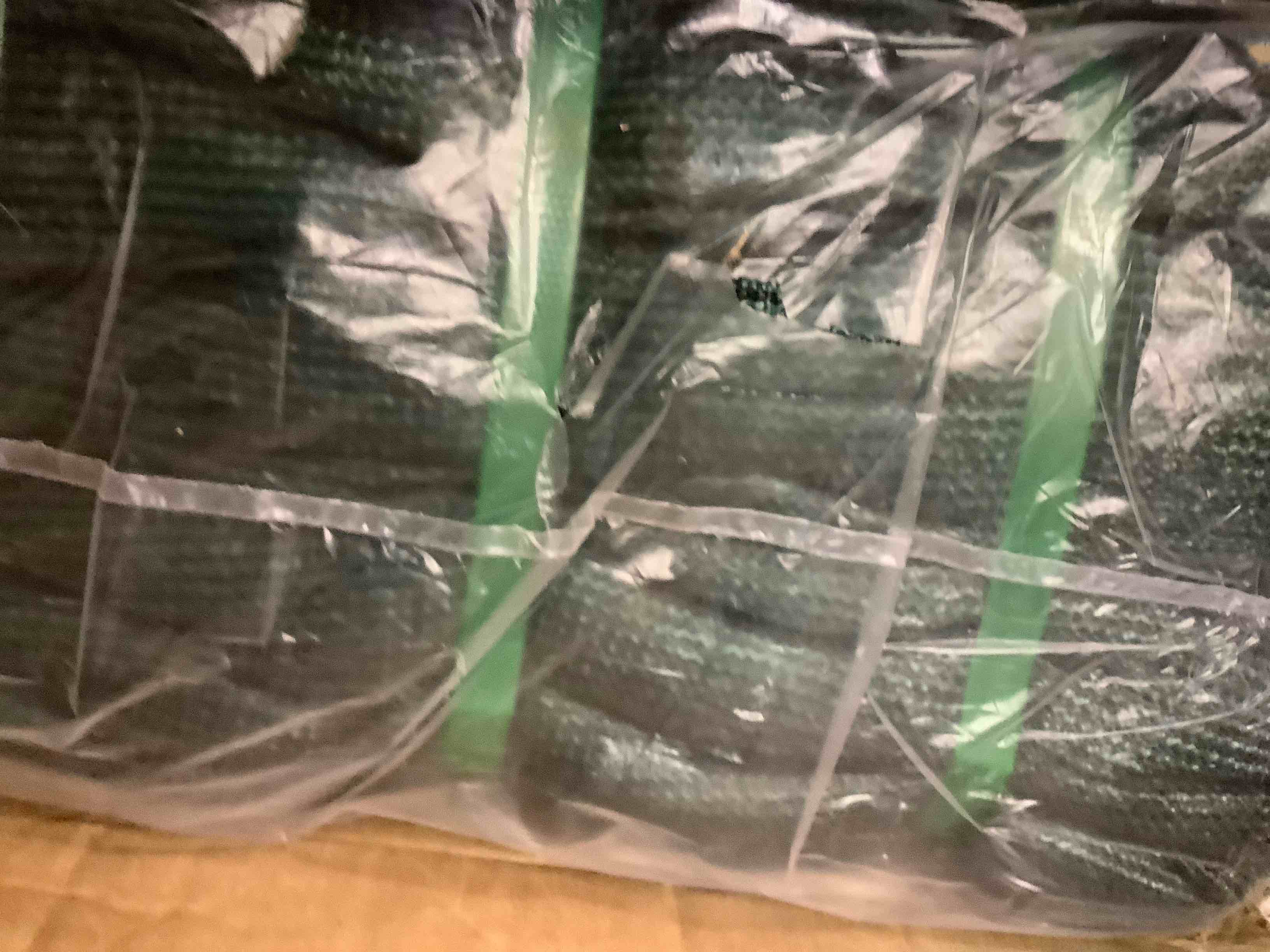 https://s3.amazonaws.com/lotting-images-prod/BargainHunt/EXS01594166_1722538051190.jpeg