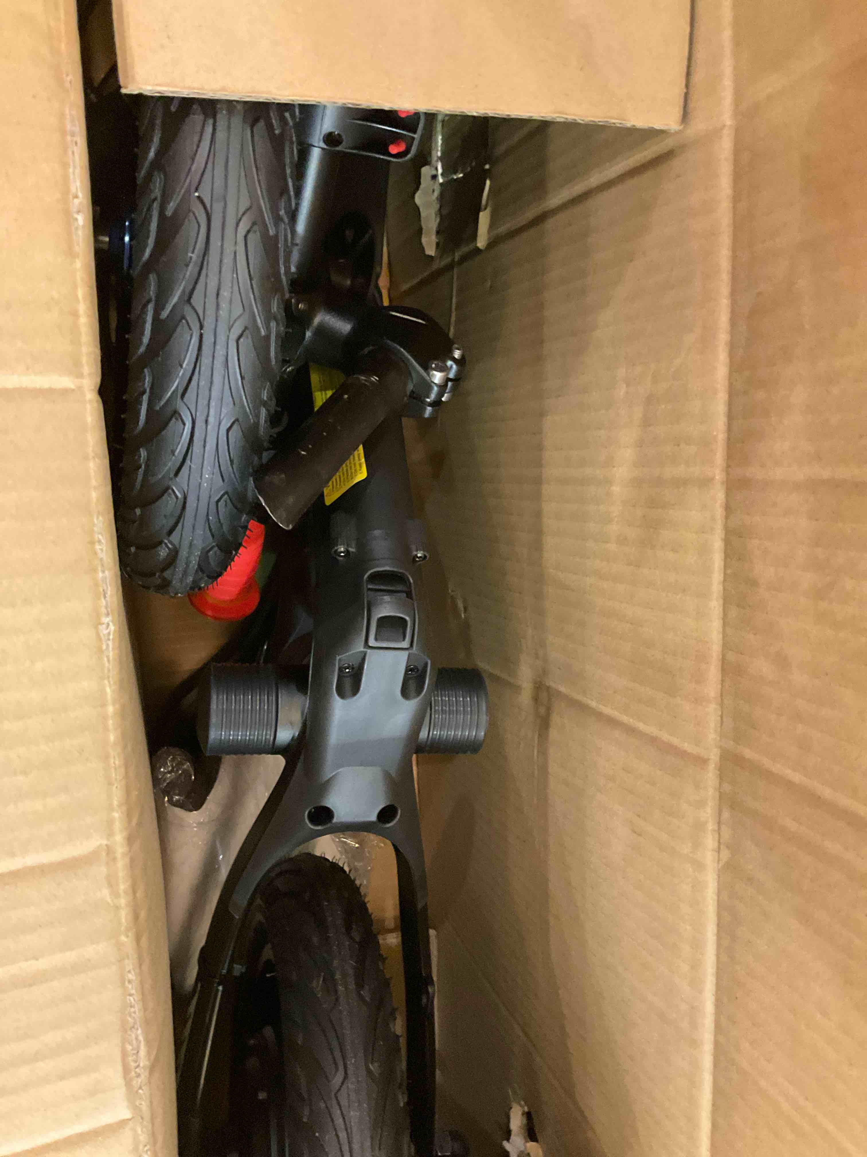 https://s3.amazonaws.com/lotting-images-prod/BargainHunt/EXS01594786_1720630602649.jpeg