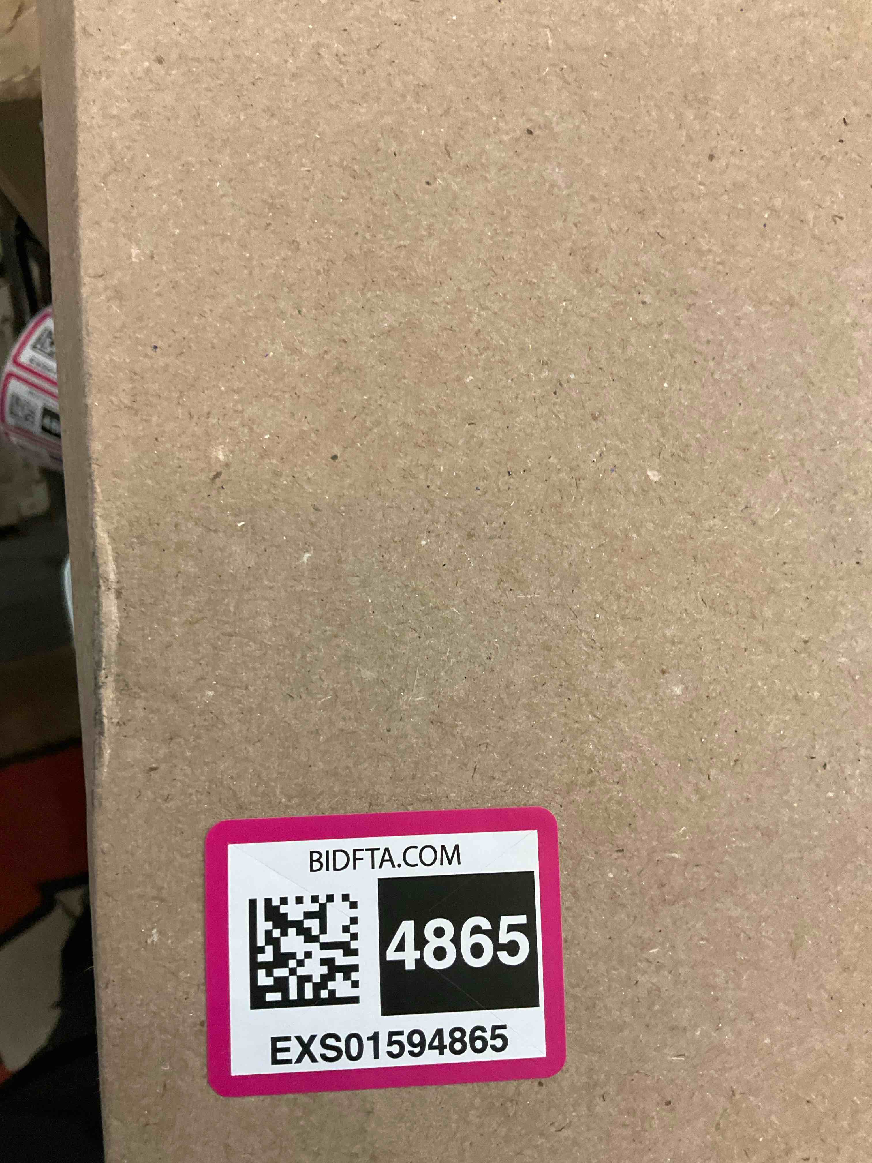 https://s3.amazonaws.com/lotting-images-prod/BargainHunt/EXS01594865_1720710014683.jpeg
